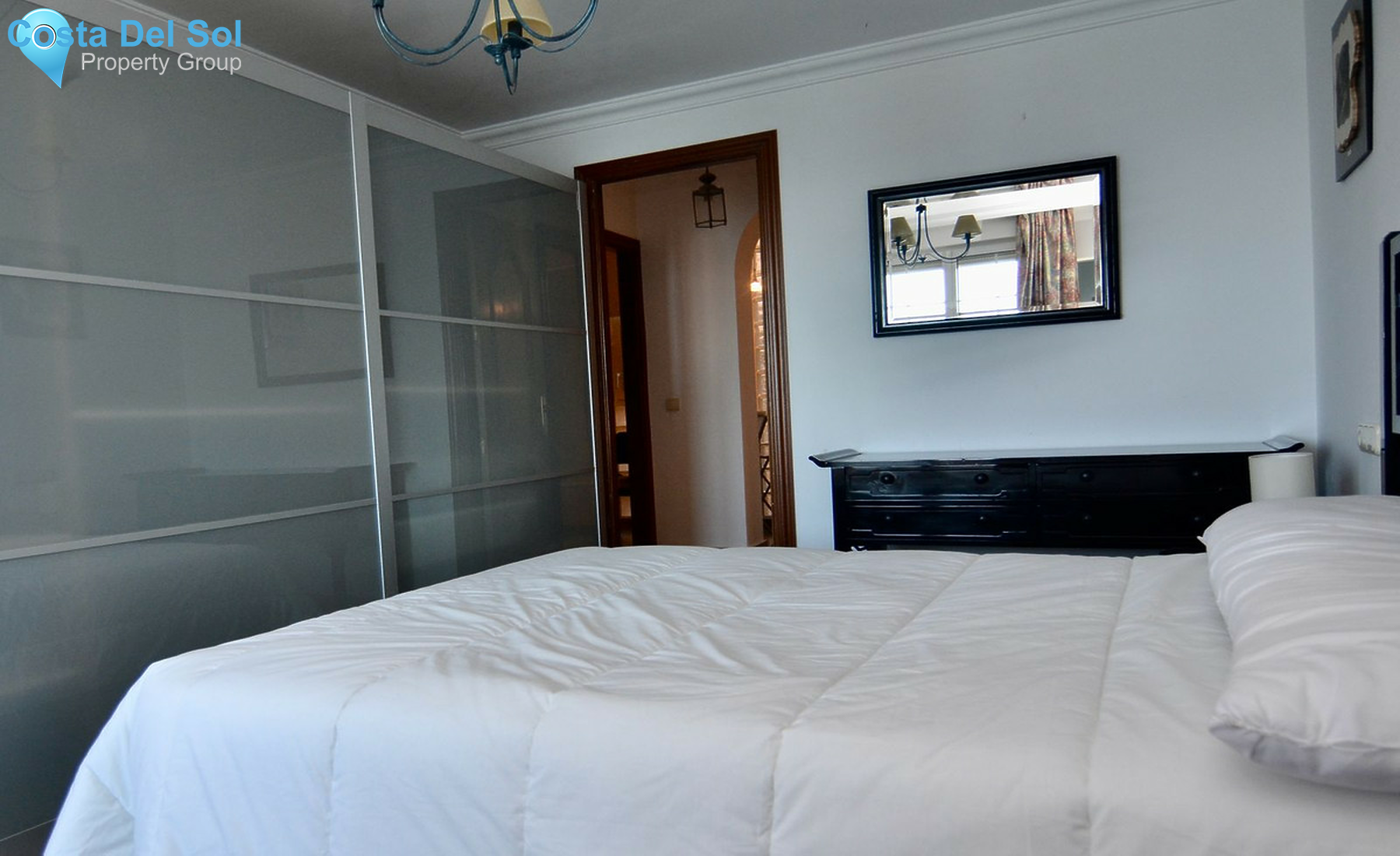 Middle Floor Apartment in Fuengirola-1525948