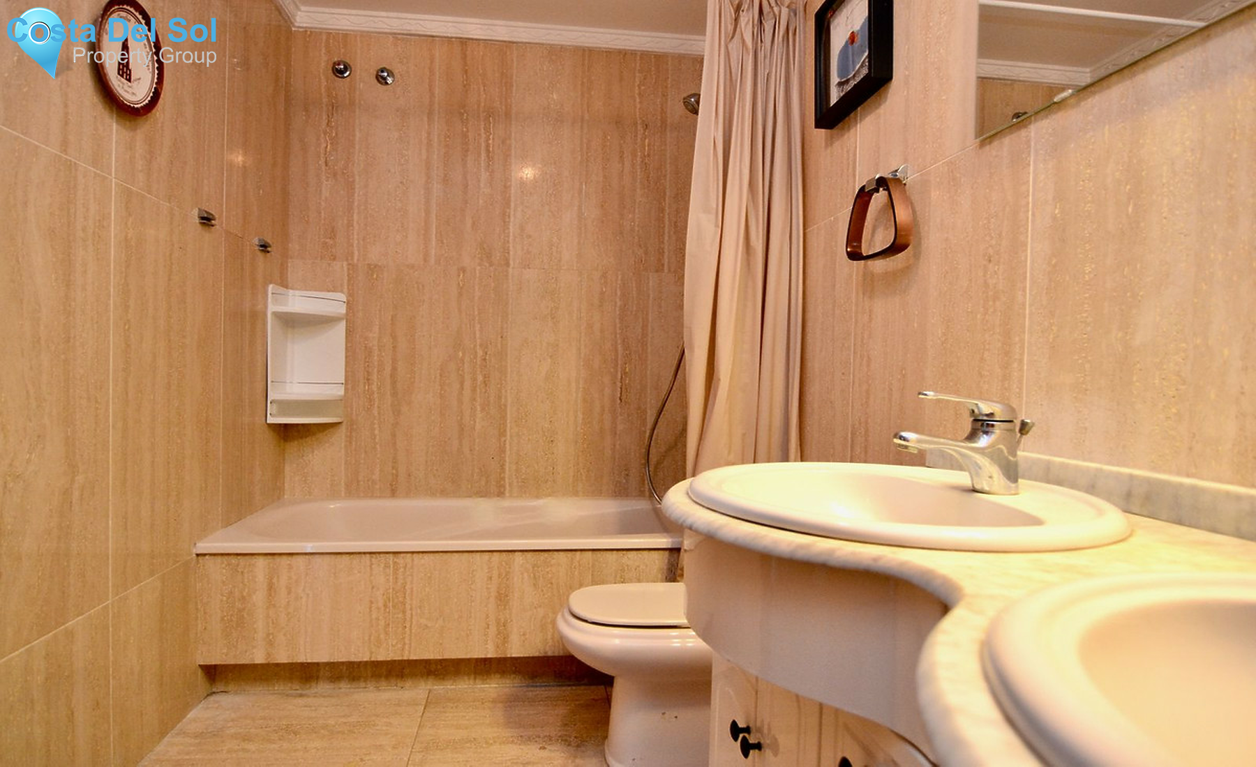 Middle Floor Apartment in Fuengirola-1525951