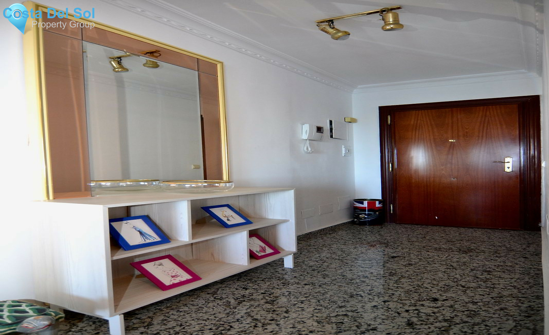 Middle Floor Apartment in Fuengirola-1525938