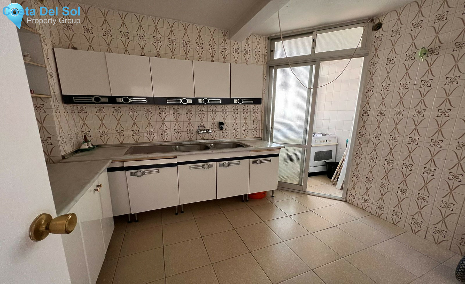 Middle Floor Apartment in Fuengirola-1541028