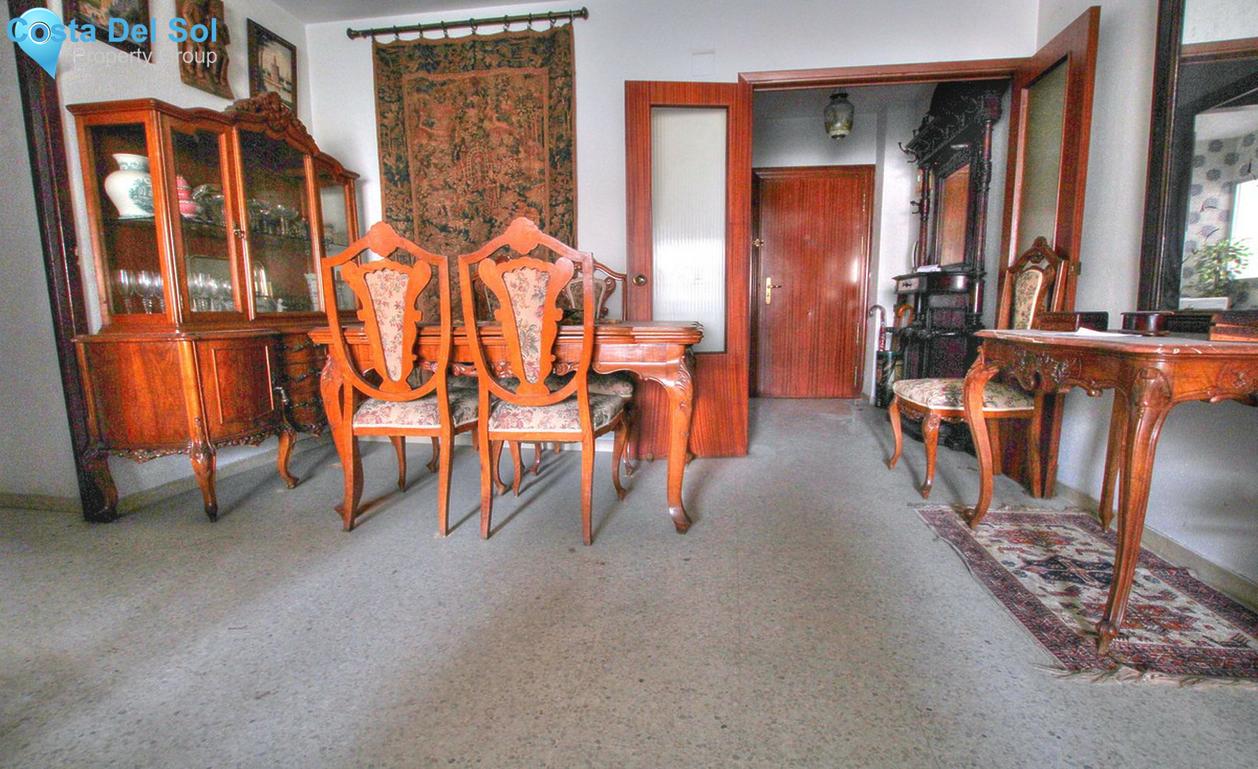 Middle Floor Apartment in Fuengirola-1560000