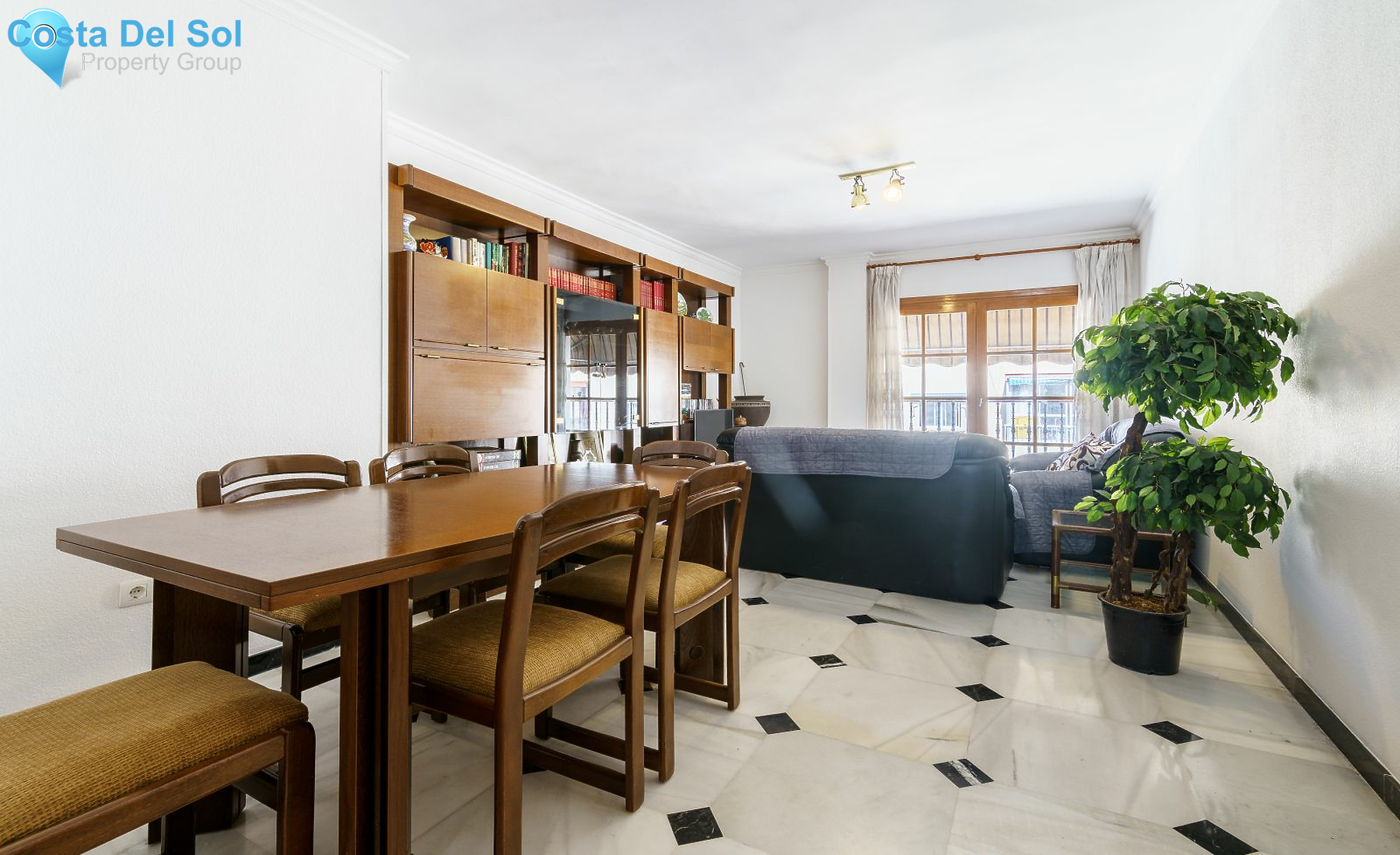 Middle Floor Apartment in Fuengirola-1141943