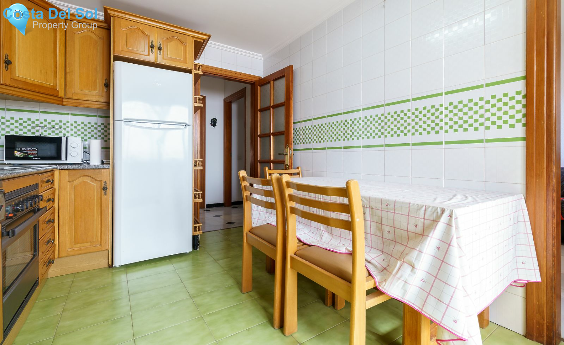 Middle Floor Apartment in Fuengirola-1141945