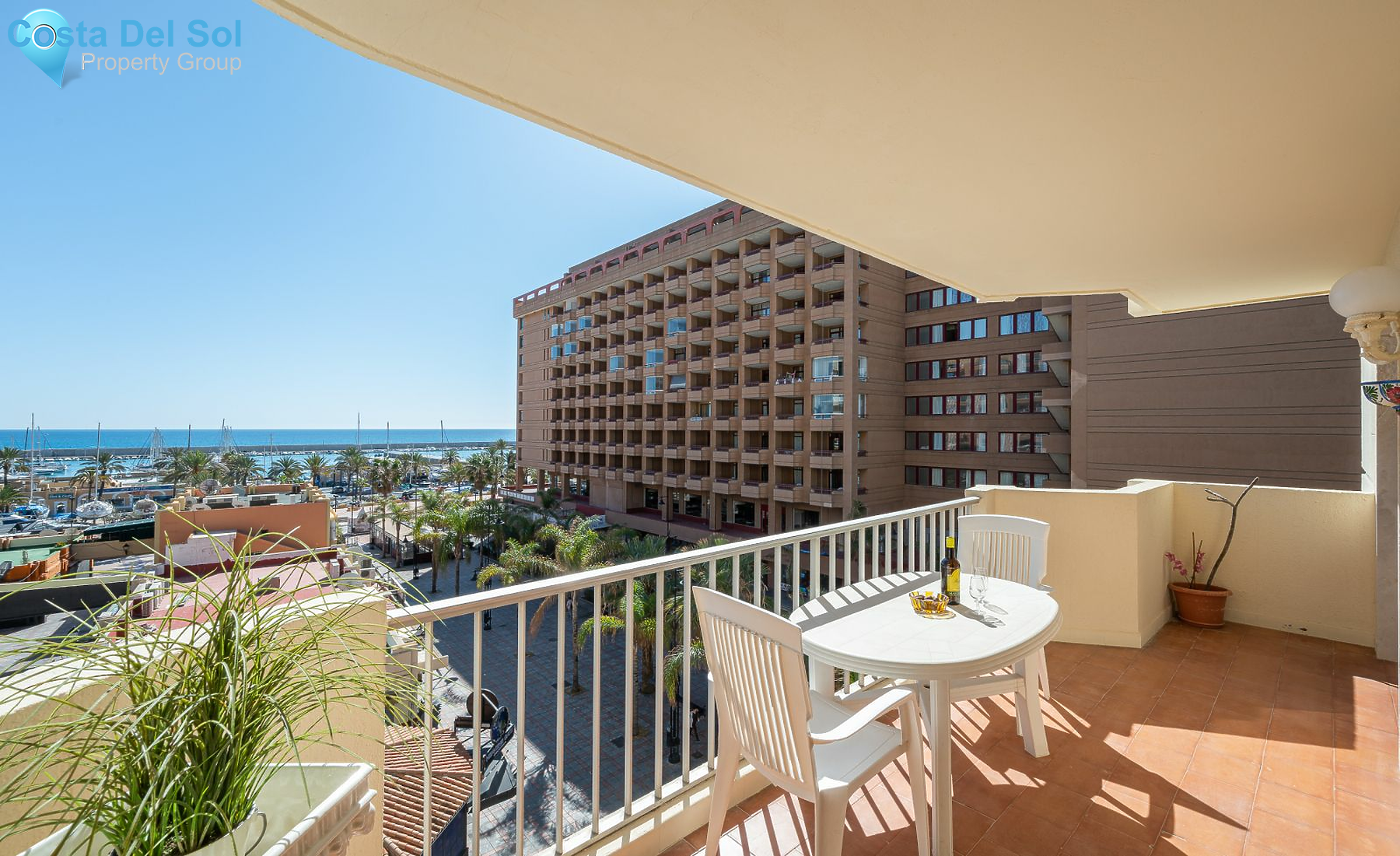 Middle Floor Apartment in Fuengirola-1153951