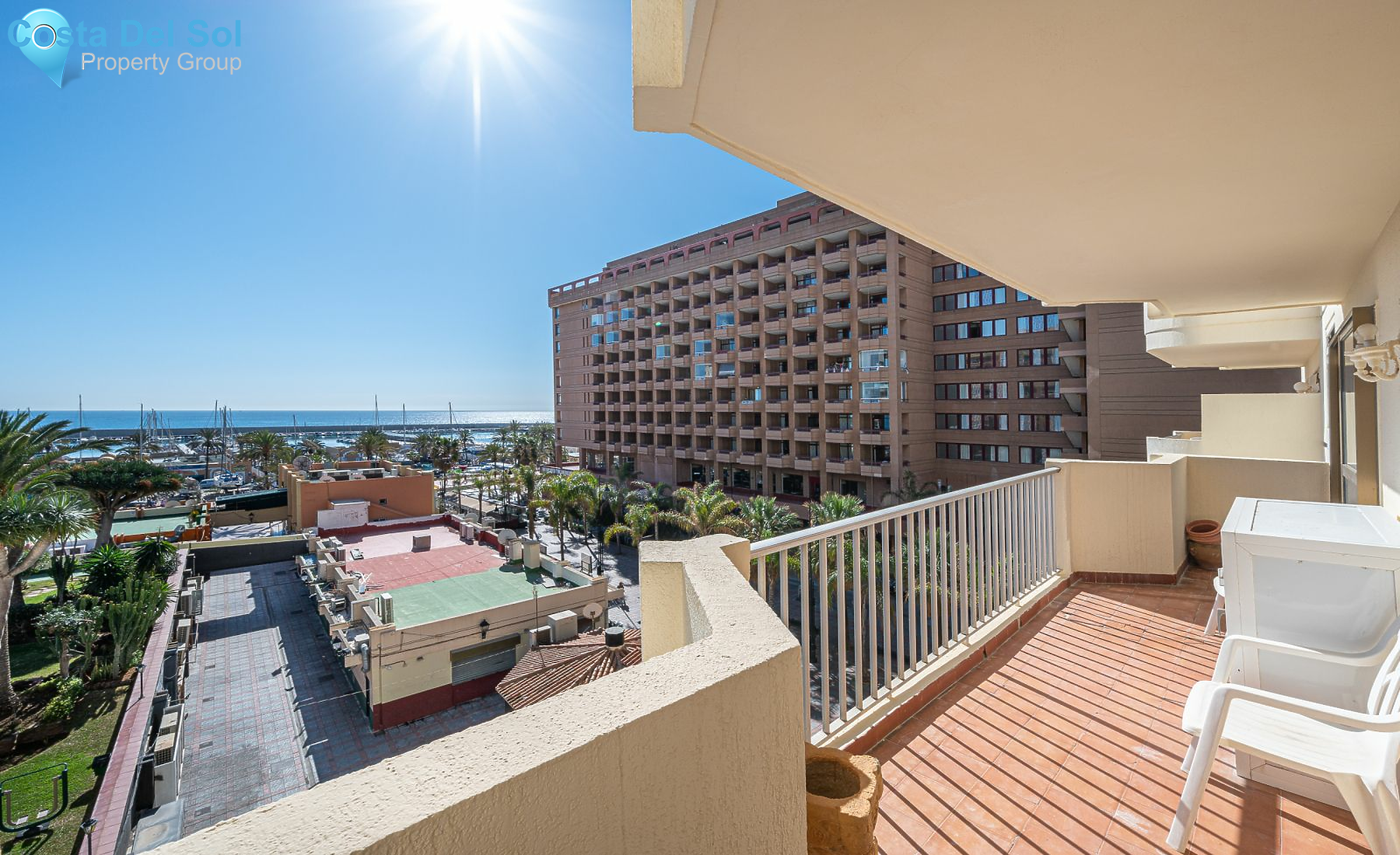 Middle Floor Apartment in Fuengirola-1153954