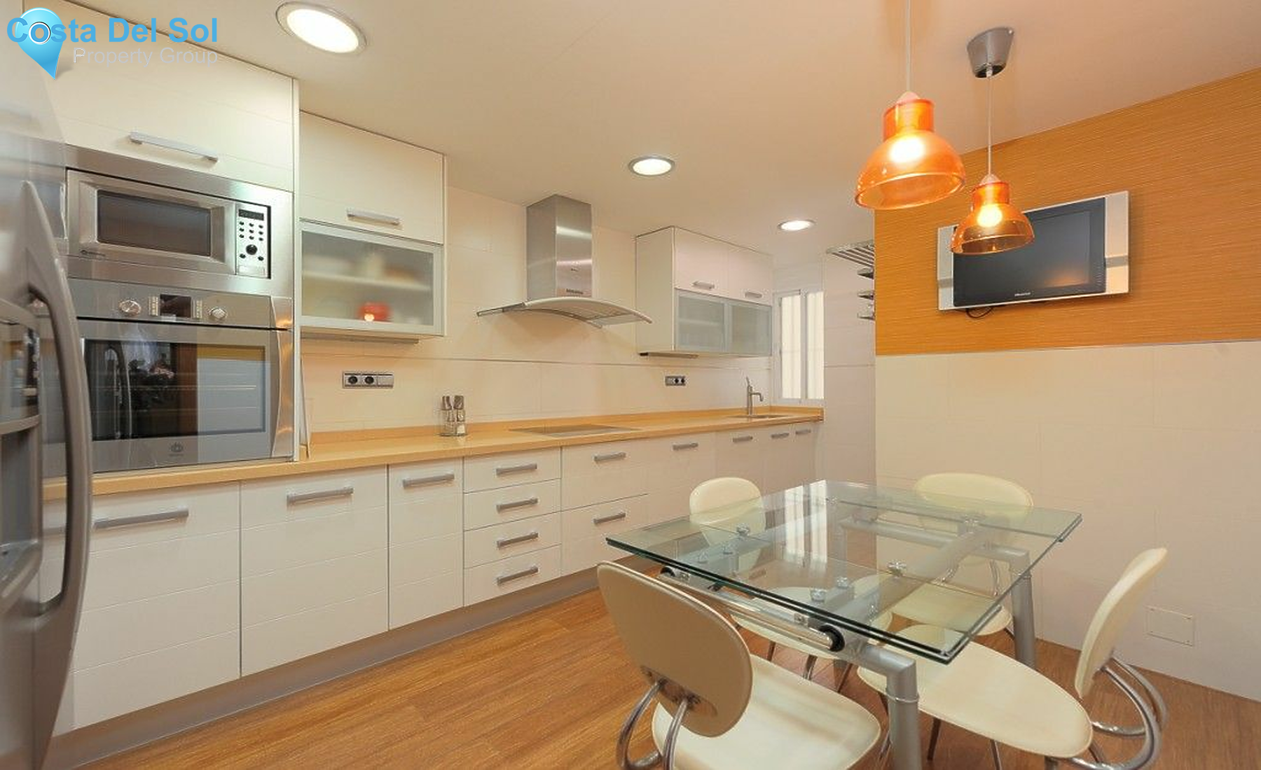 Middle Floor Apartment in Fuengirola-1188909