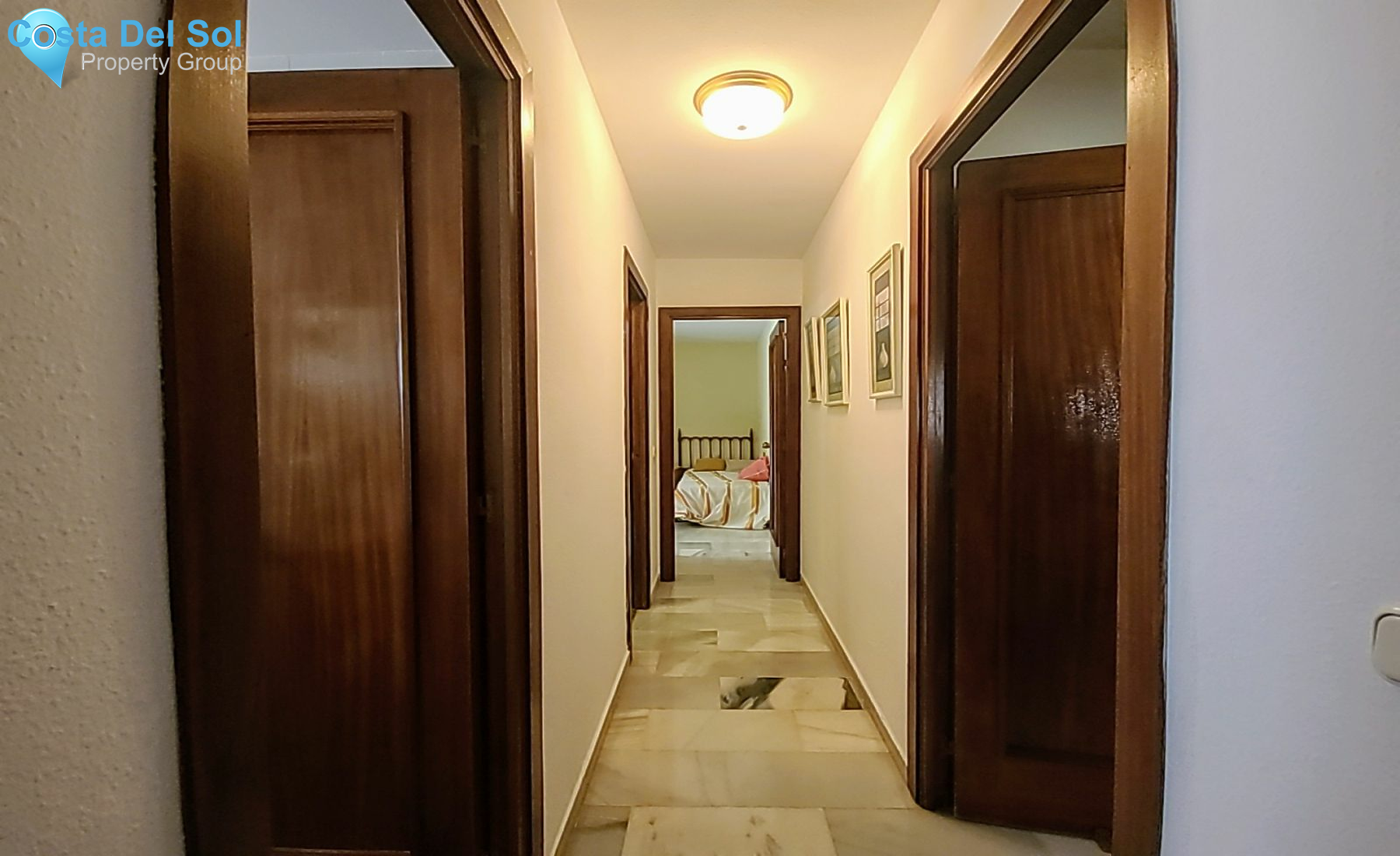 Middle Floor Apartment in Fuengirola-1202860