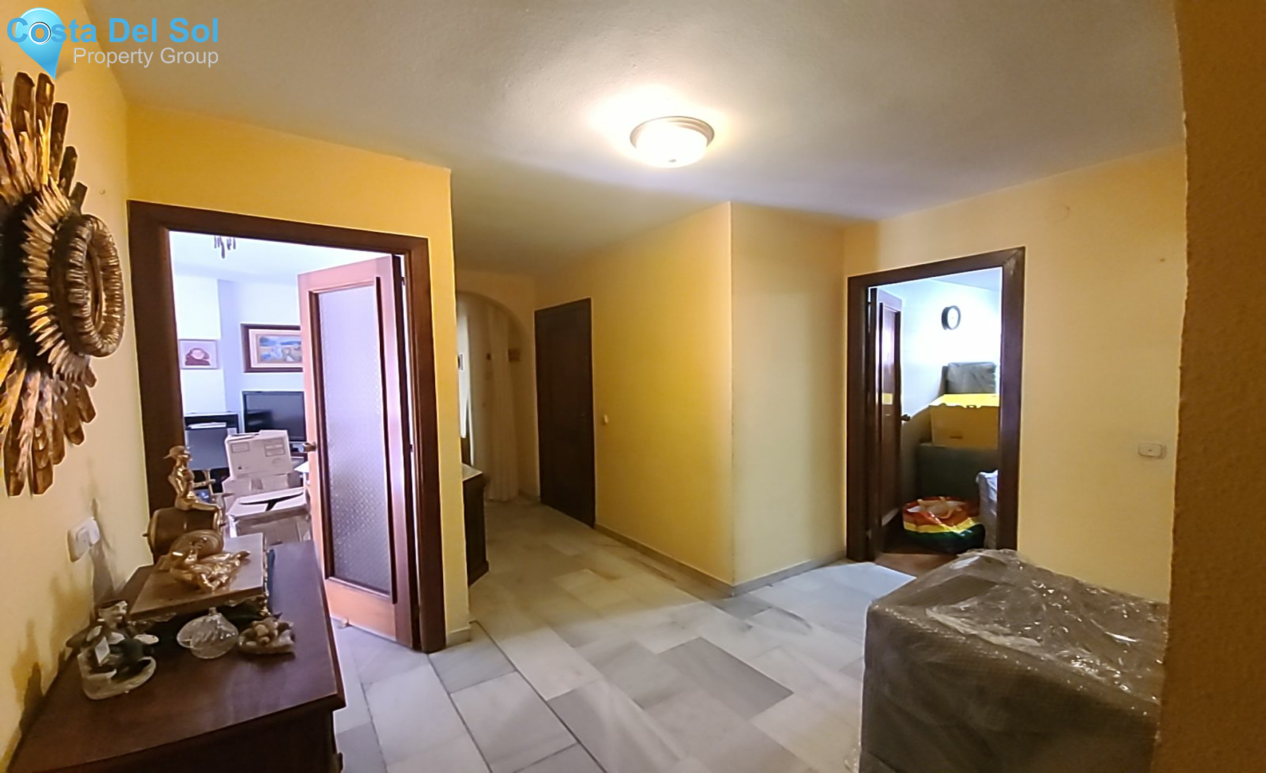 Middle Floor Apartment in Fuengirola-1202851