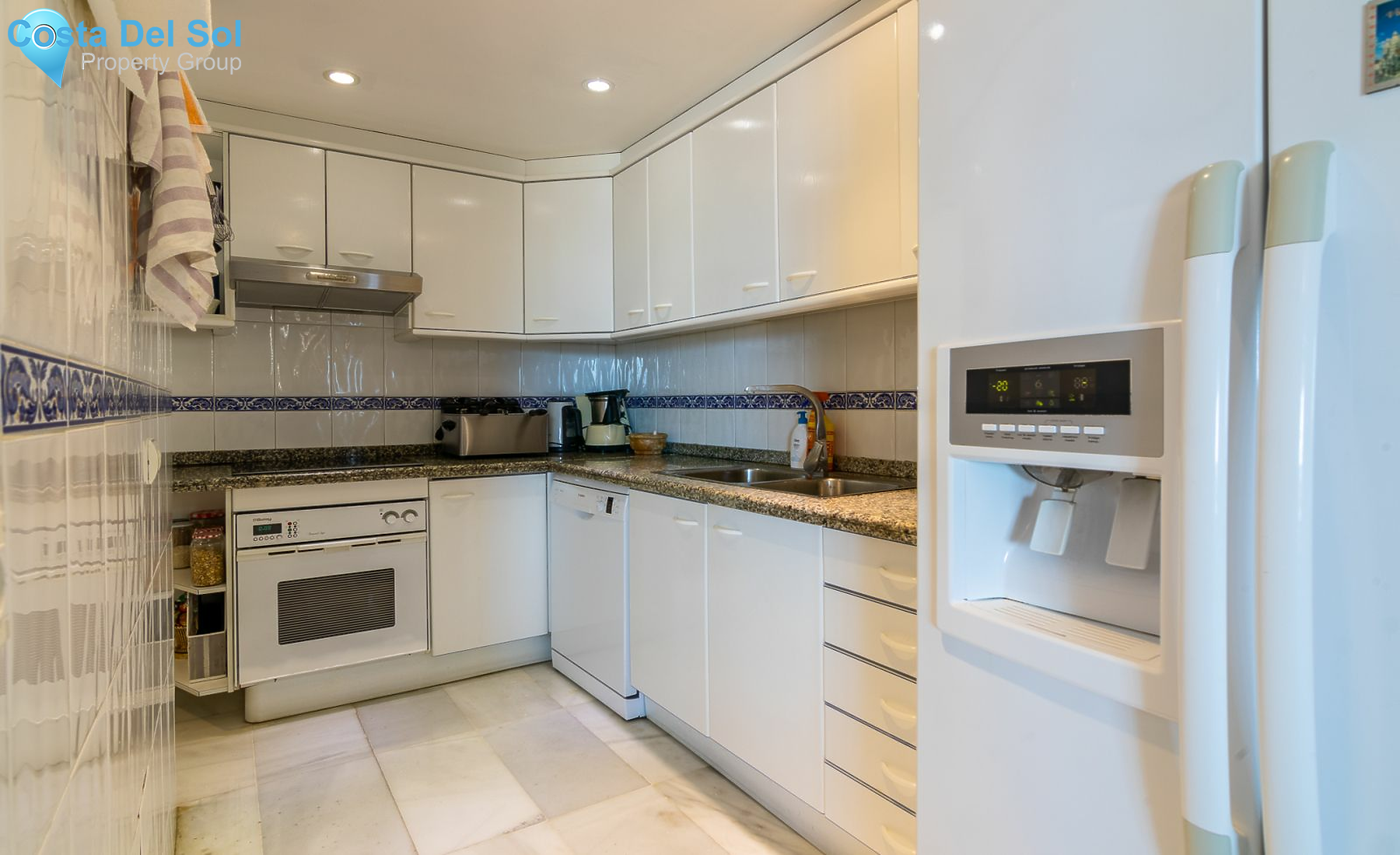 Middle Floor Apartment in Fuengirola-1217214