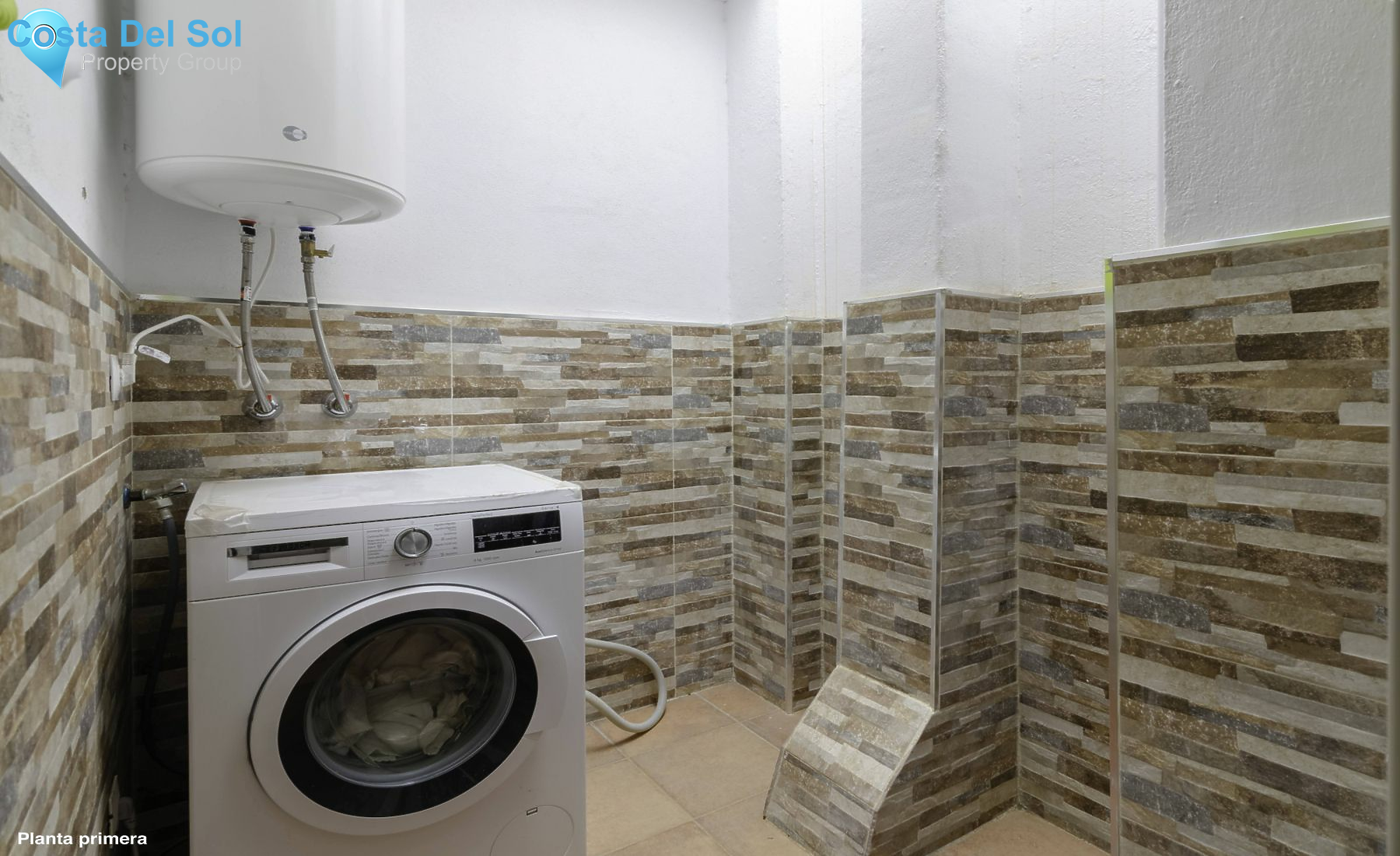 Middle Floor Apartment in Fuengirola-1432304