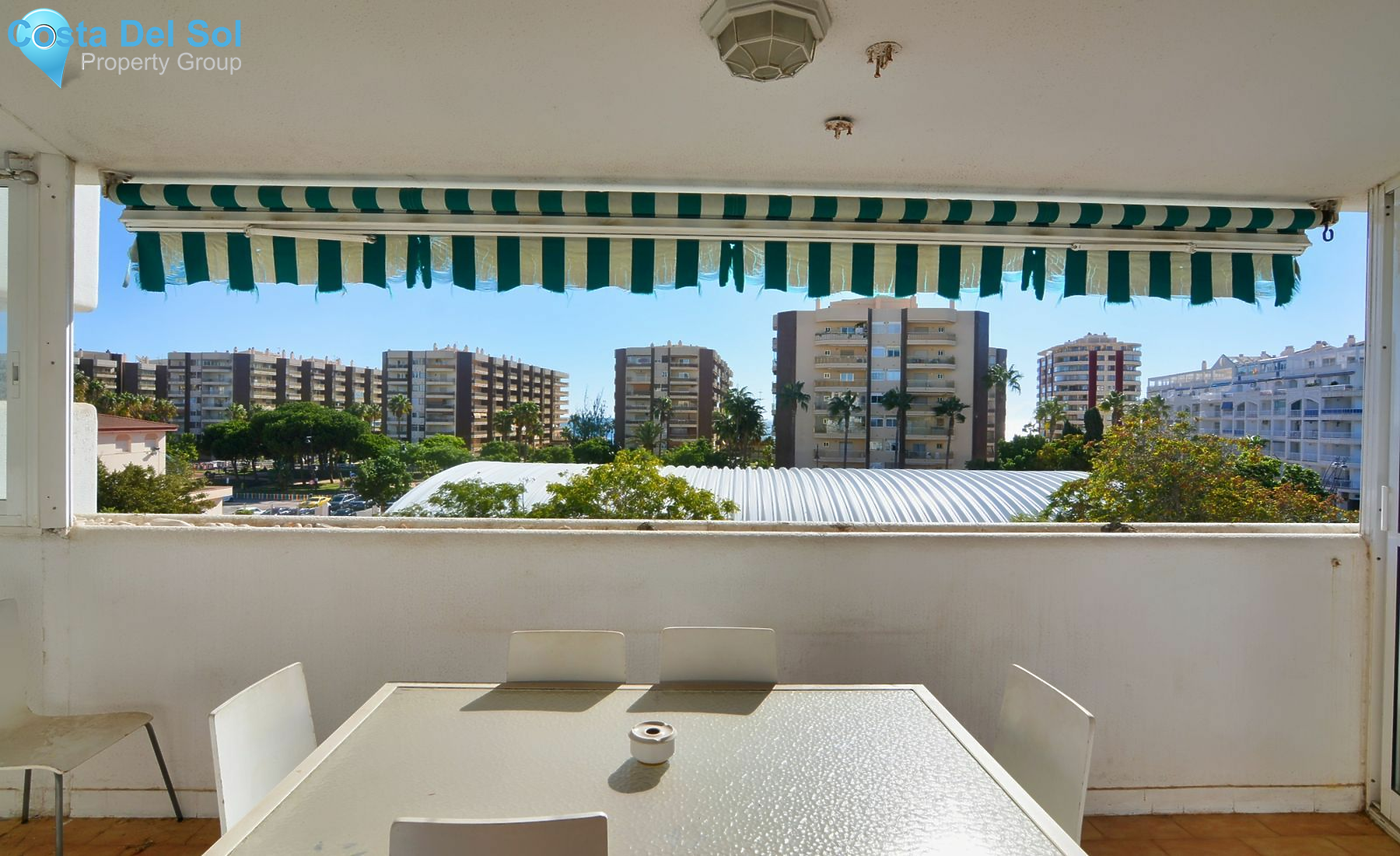 Middle Floor Apartment in Fuengirola-1444015