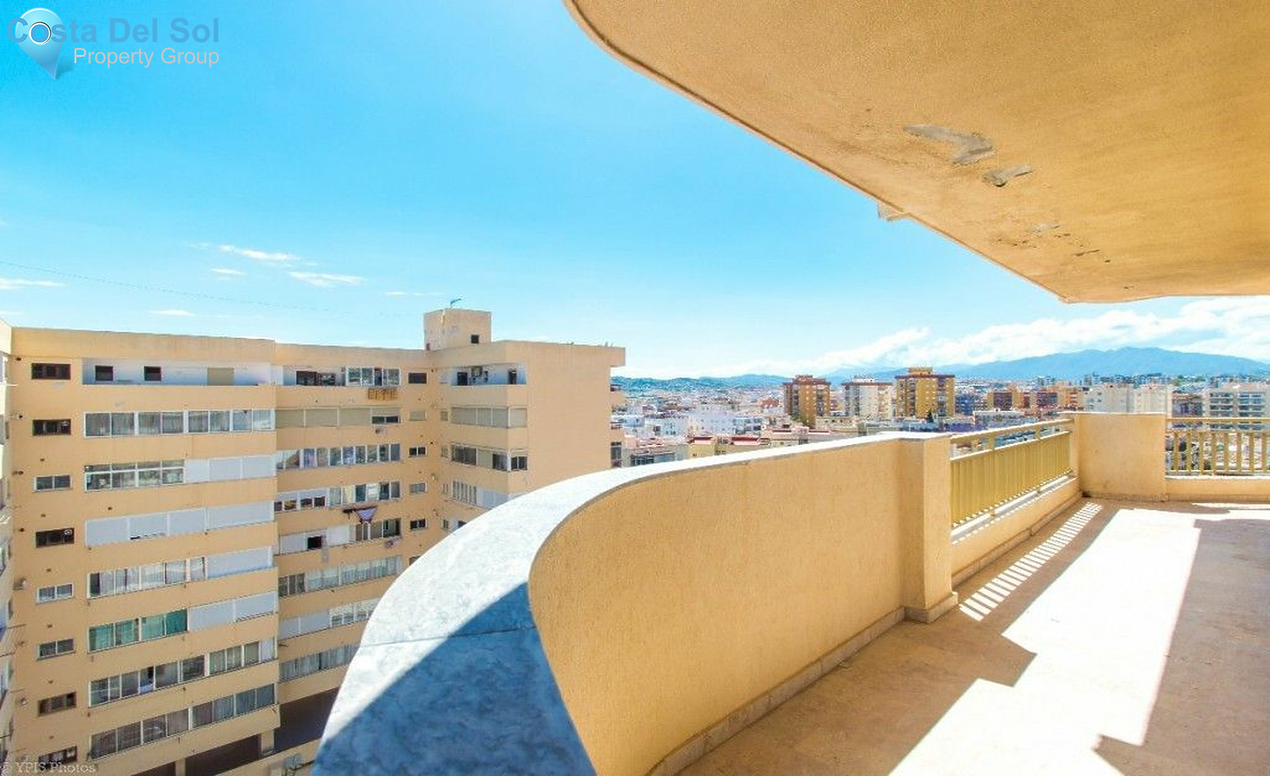 Middle Floor Apartment in Fuengirola-1466568