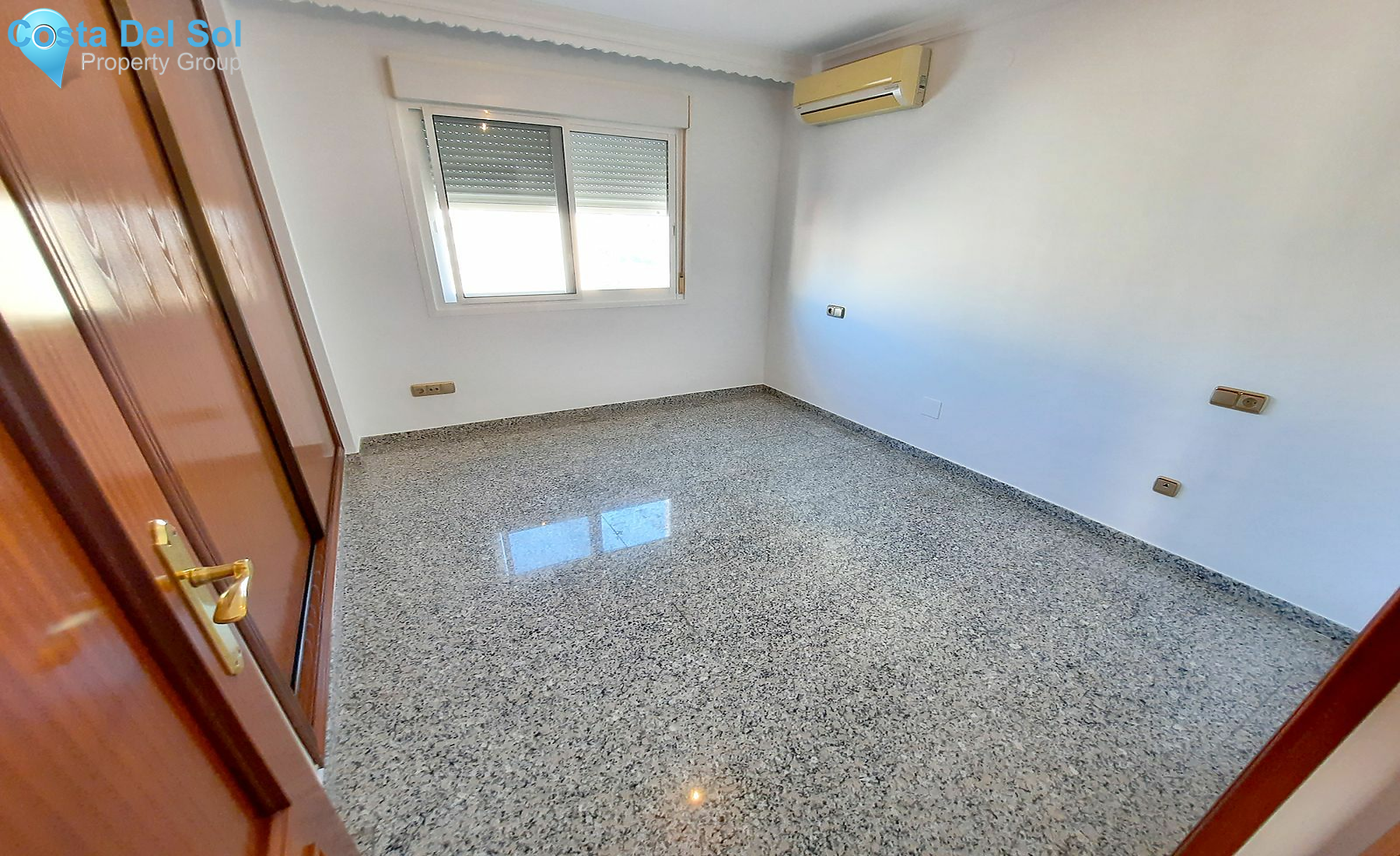 Middle Floor Apartment in Fuengirola-1544618