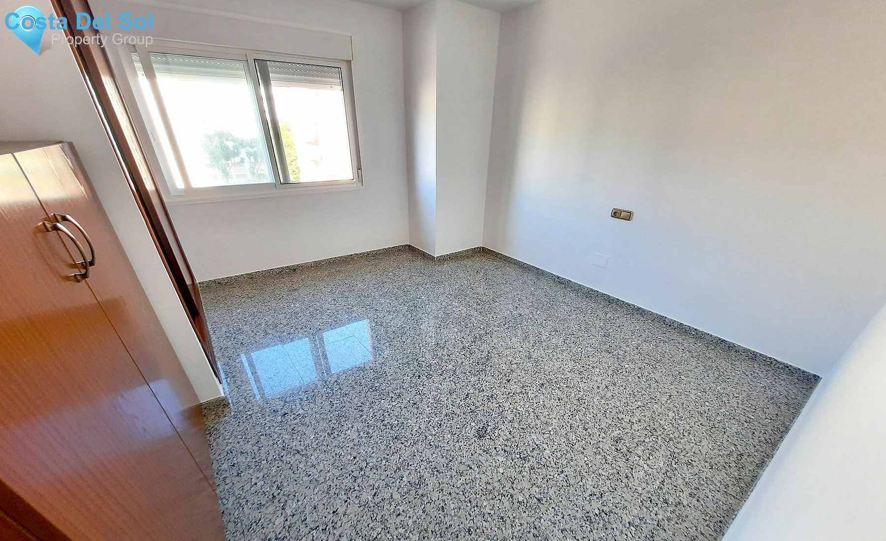 Middle Floor Apartment in Fuengirola-1544620