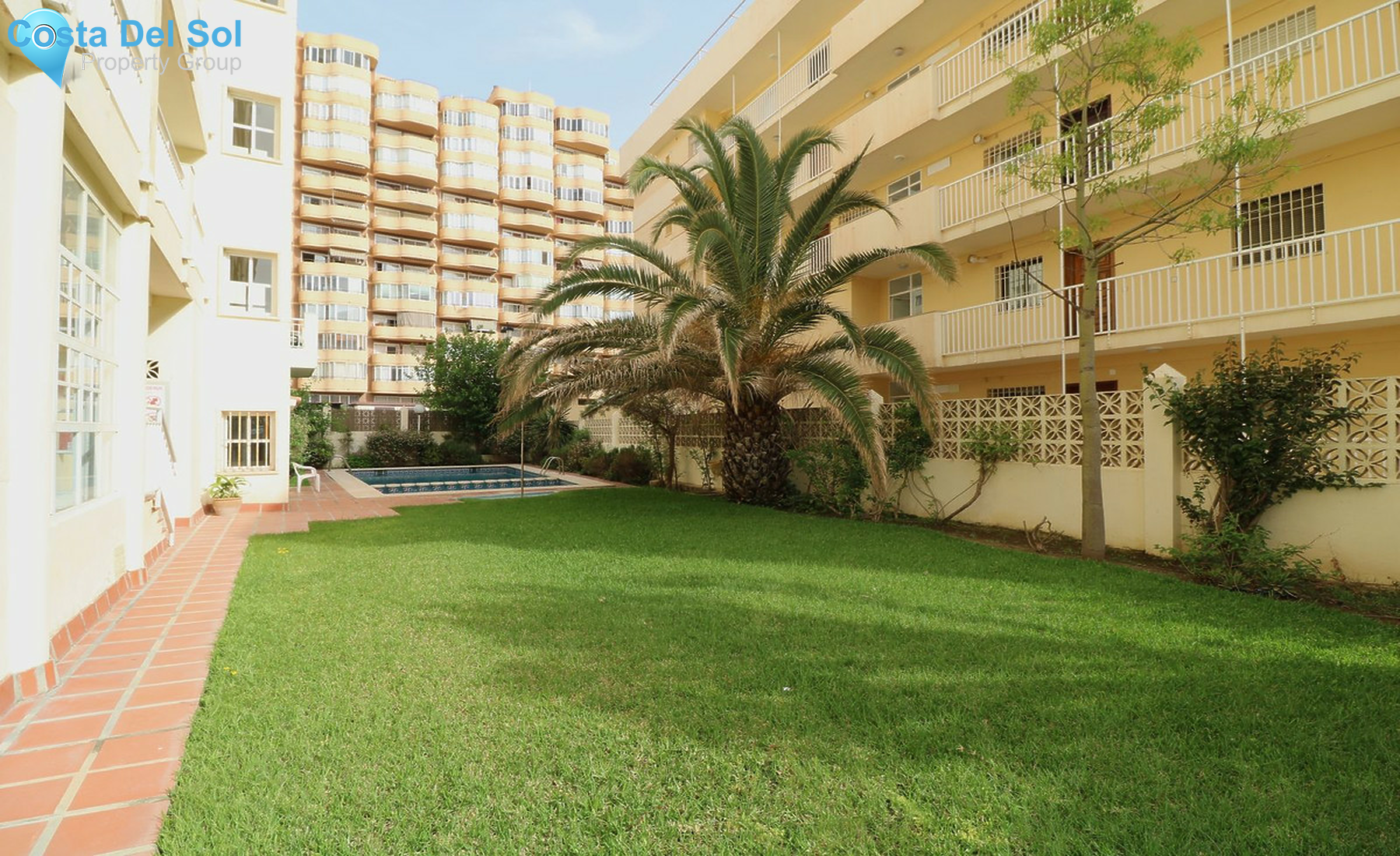 Middle Floor Apartment in Los Boliches-1274231