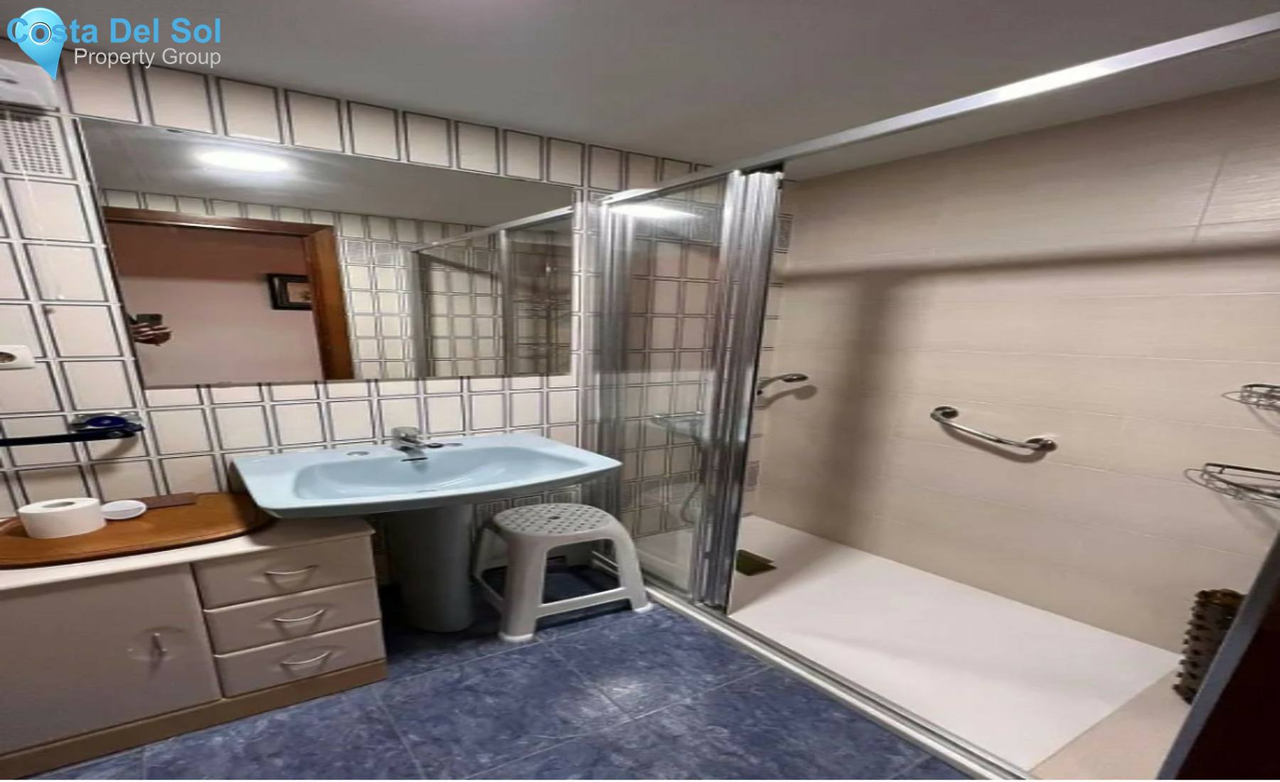 Middle Floor Apartment in Los Boliches-1505049