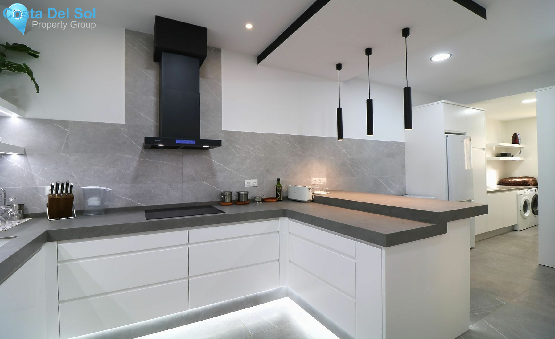 Middle Floor Apartment in Los Boliches-1396754