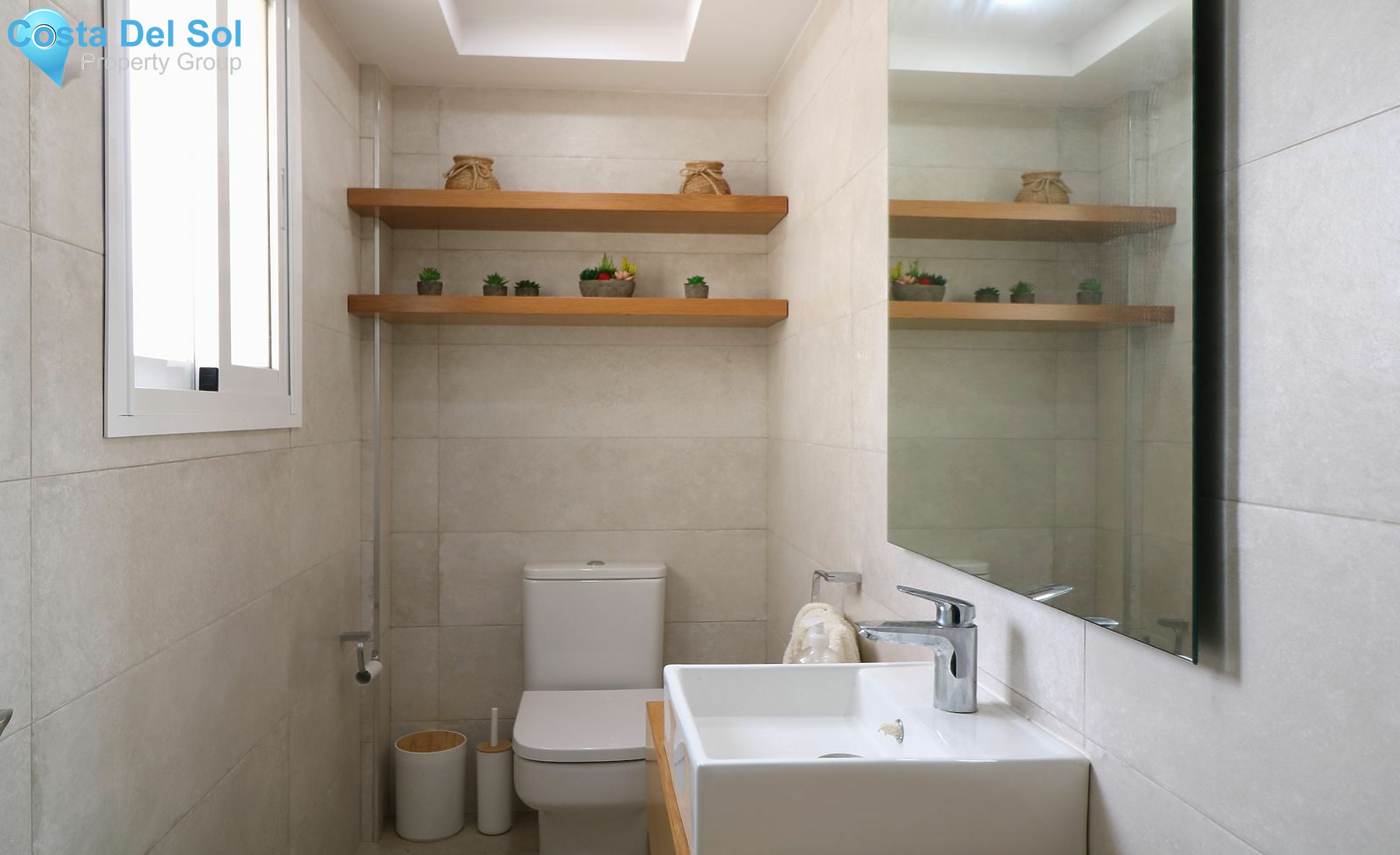 Middle Floor Apartment in Los Boliches-1396758