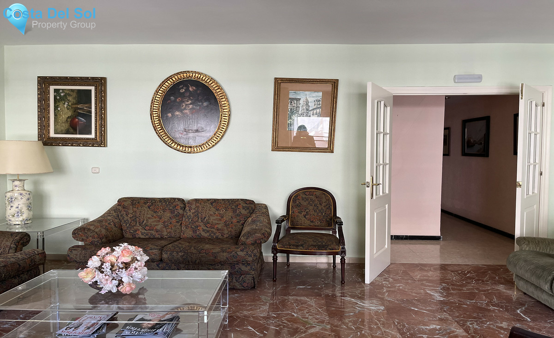 Middle Floor Apartment in Malaga Centro-1297617