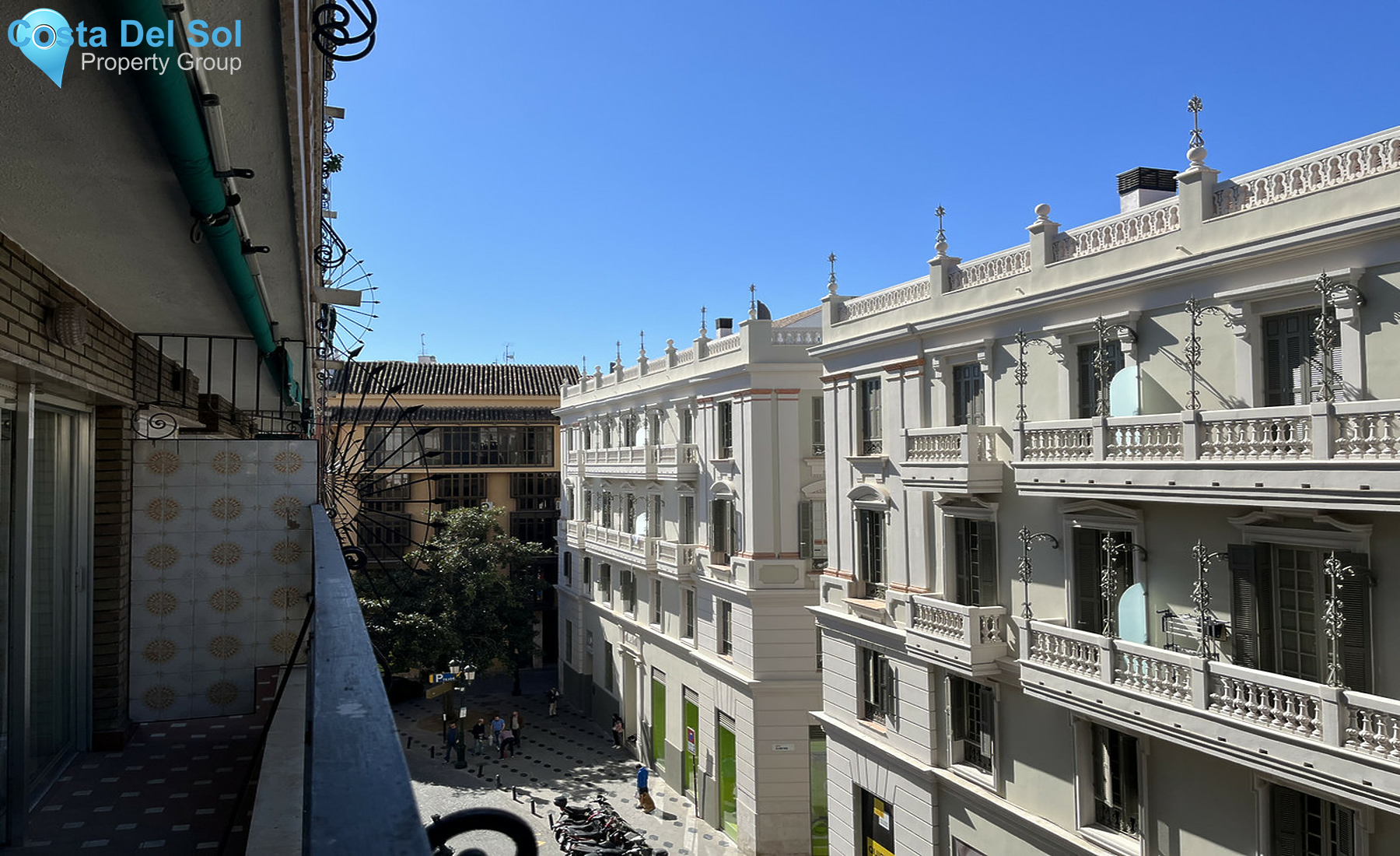 Middle Floor Apartment in Malaga Centro-1297622