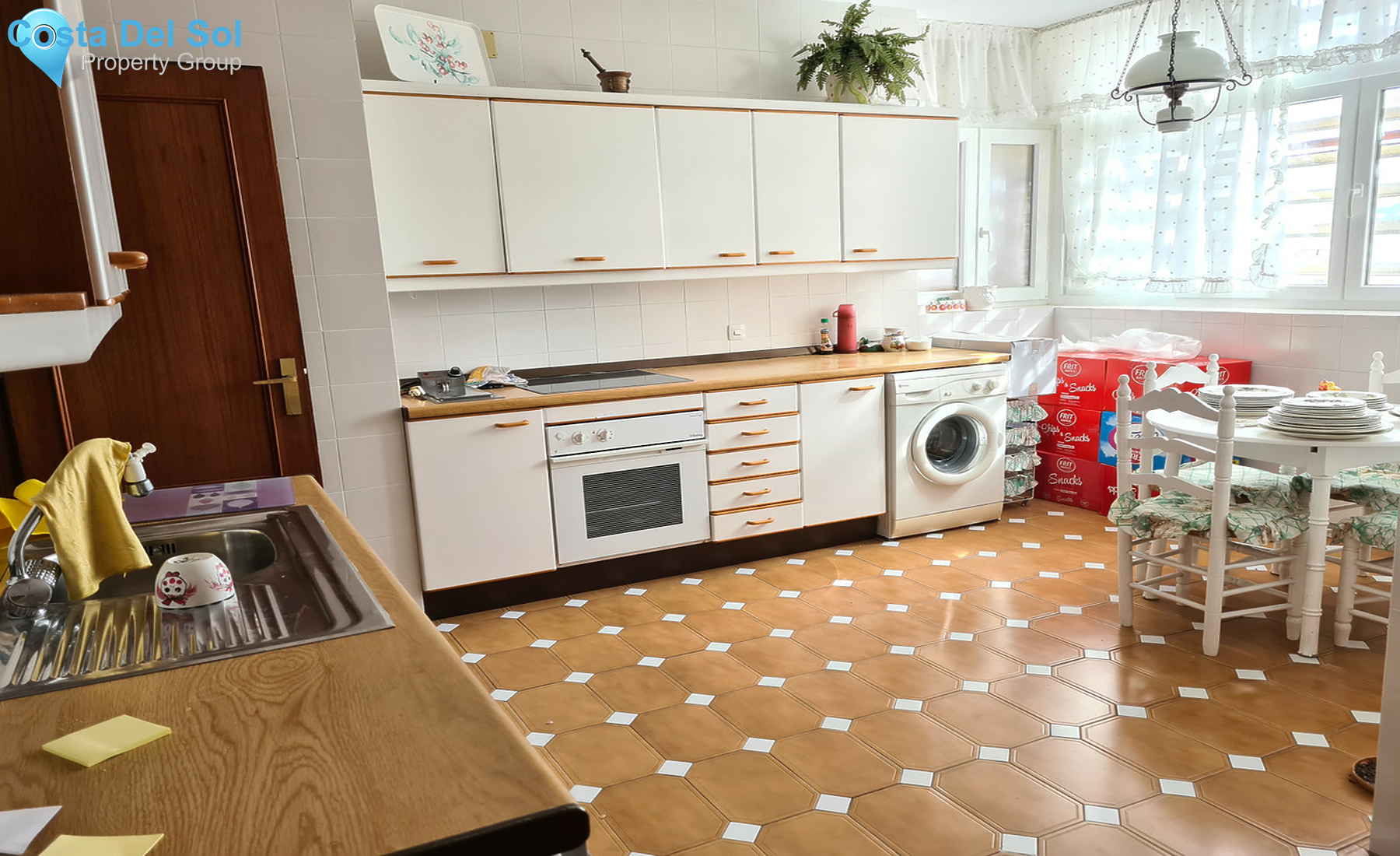 Middle Floor Apartment in Malaga Centro-1297847
