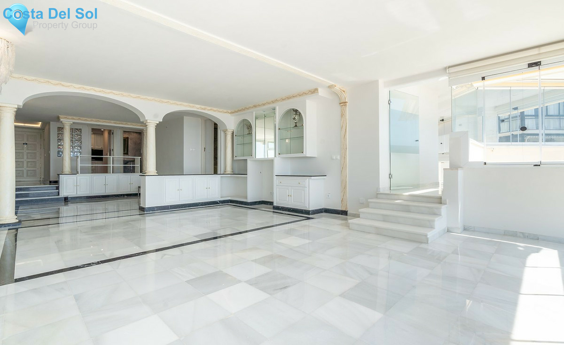 Middle Floor Apartment in Marbella-1257351