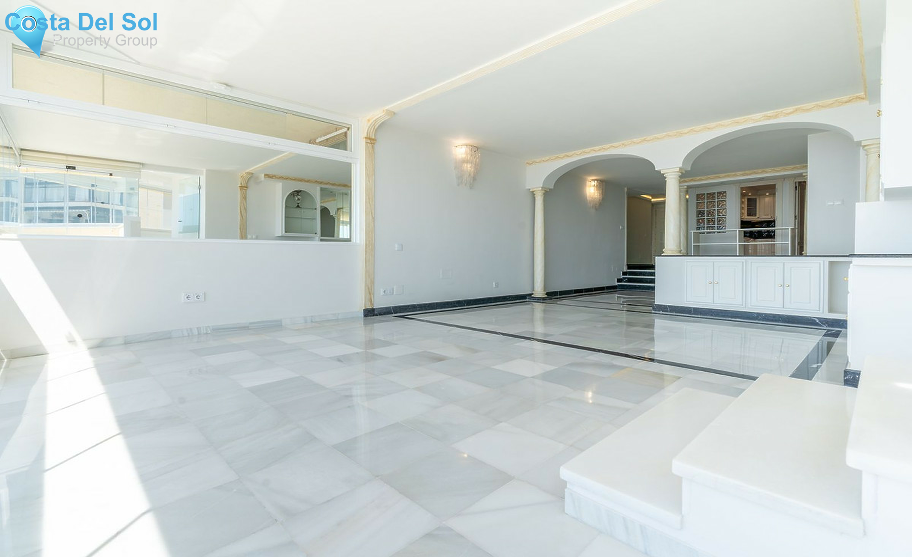 Middle Floor Apartment in Marbella-1257352