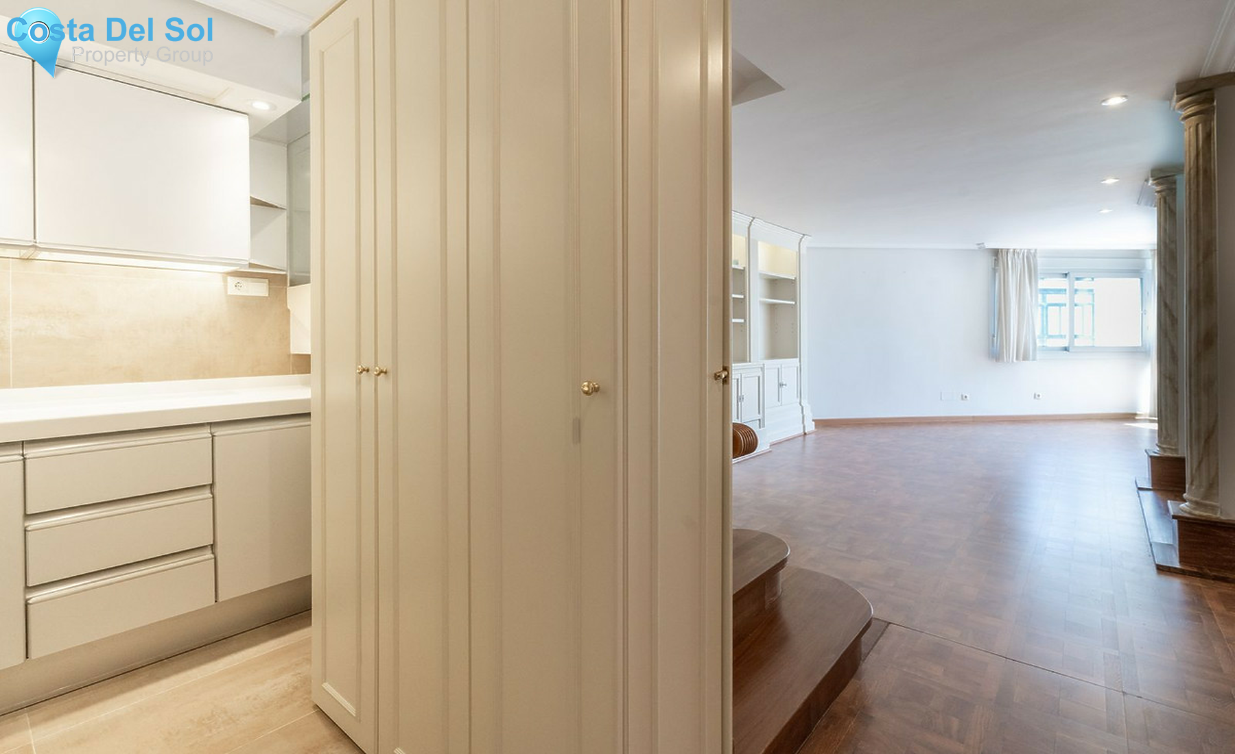 Middle Floor Apartment in Marbella-1257360