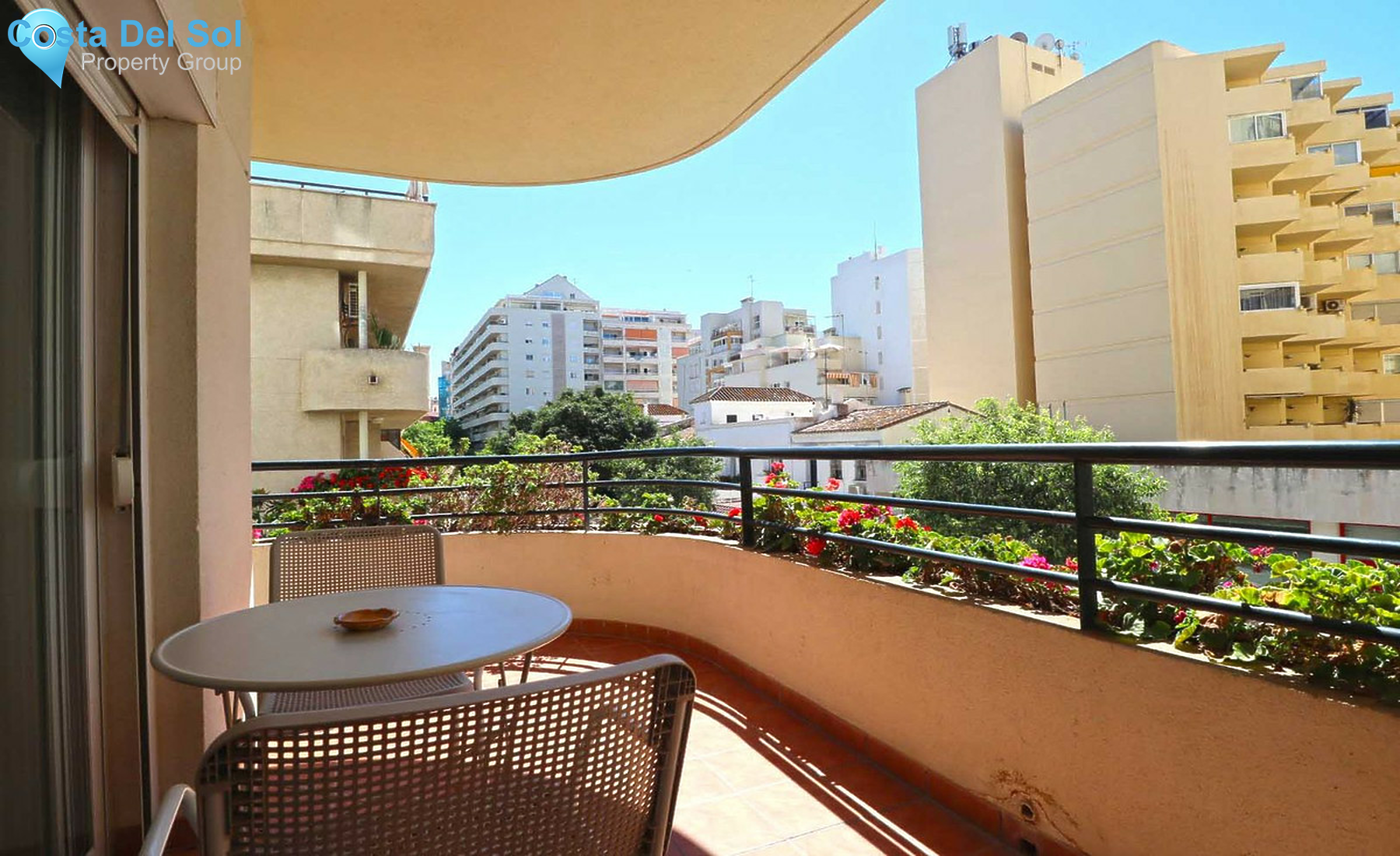 Middle Floor Apartment in Marbella-1273190