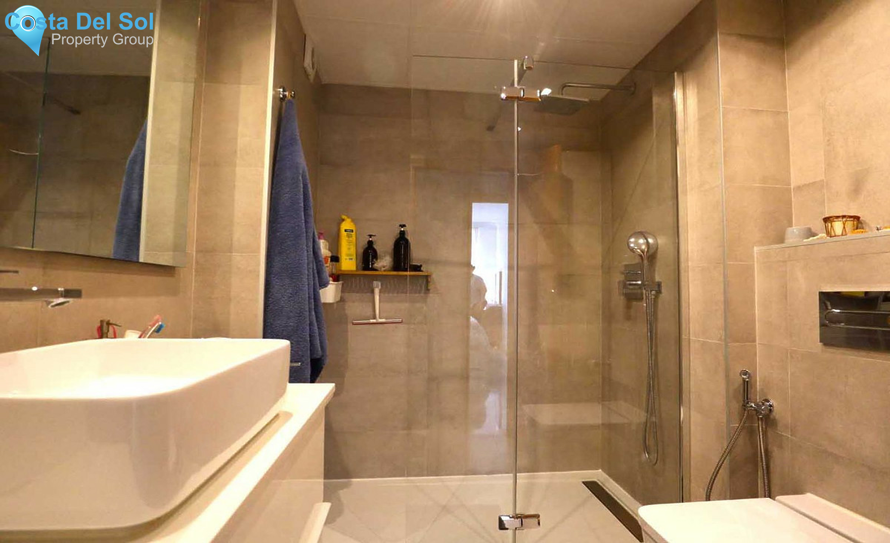 Middle Floor Apartment in Marbella-1273193