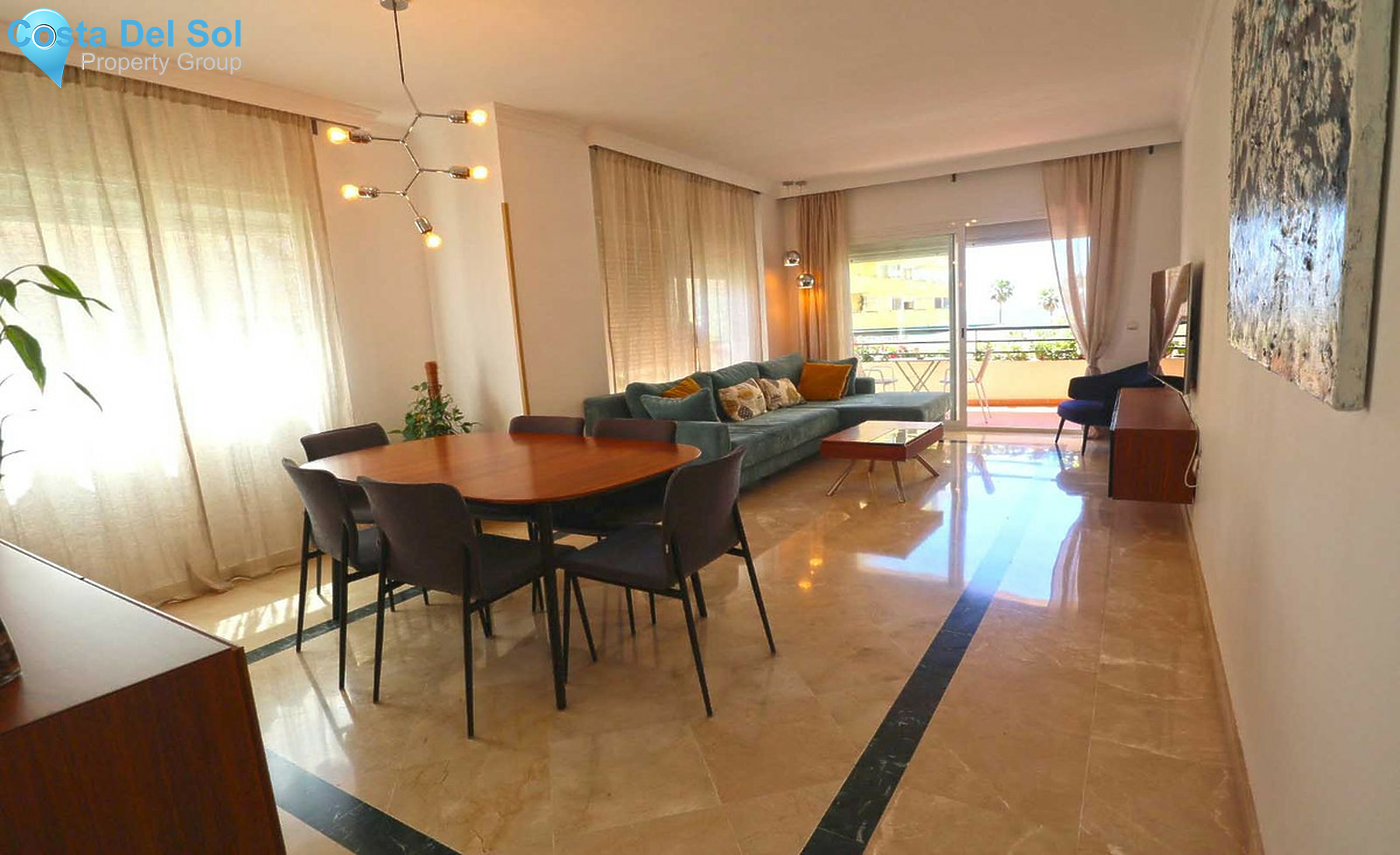 Middle Floor Apartment in Marbella-1273176