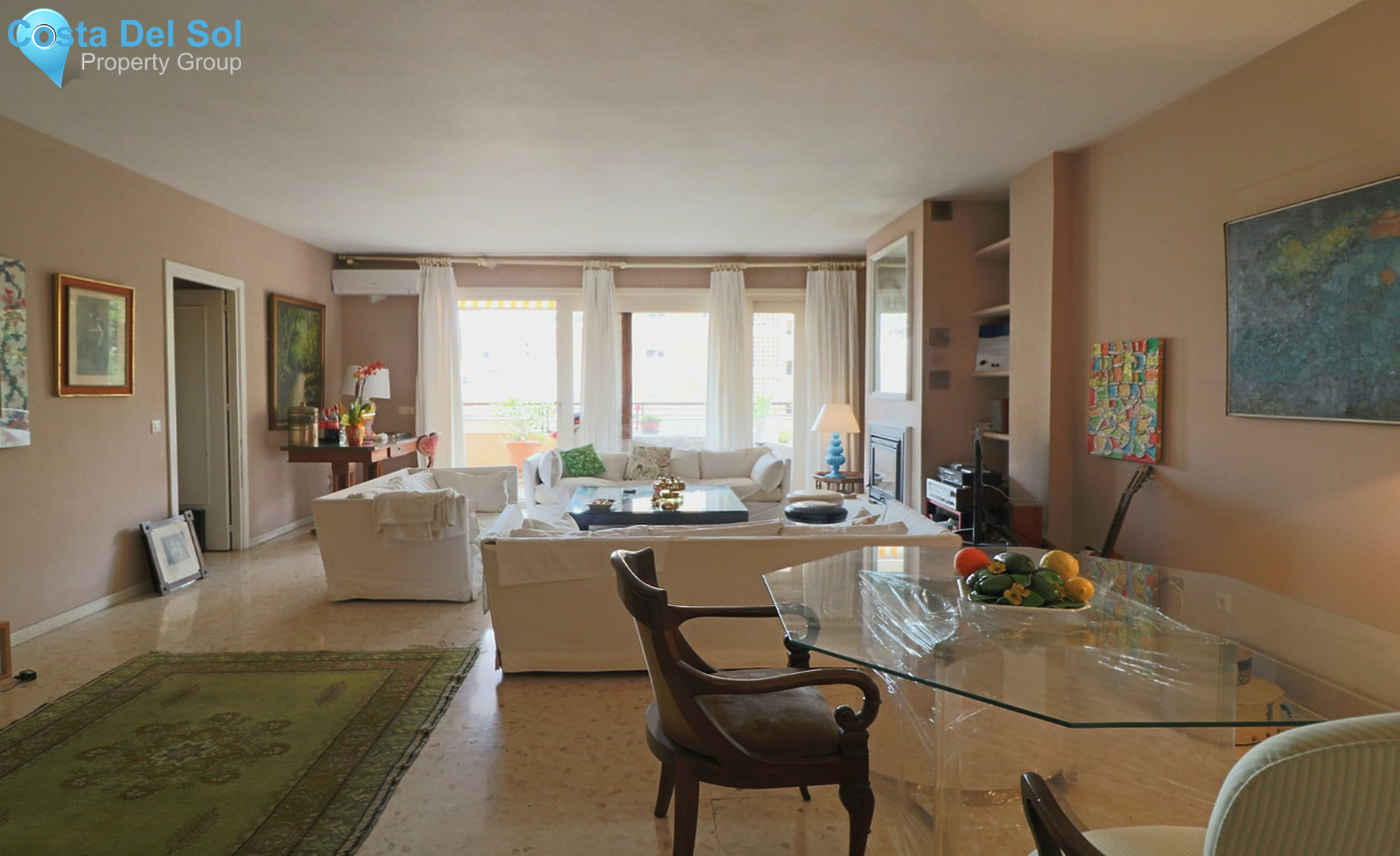 Middle Floor Apartment in Marbella-1300860