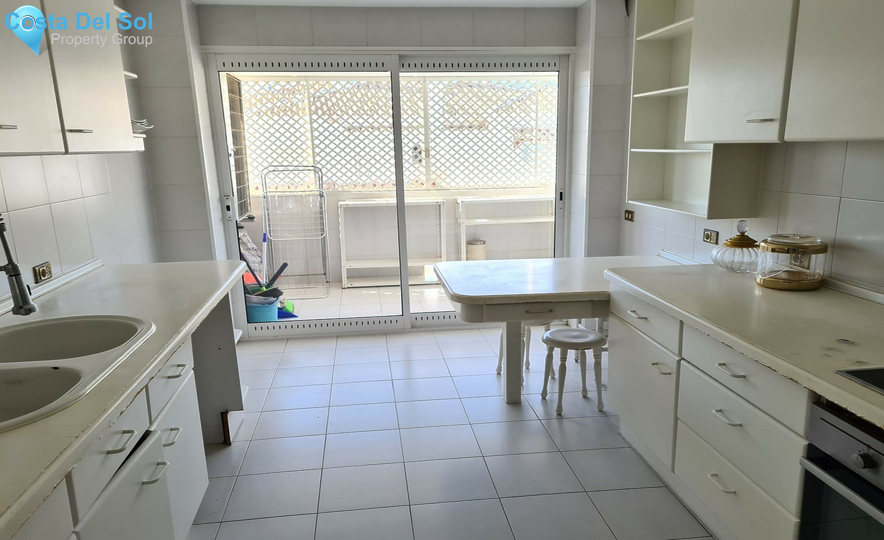 Middle Floor Apartment in Marbella