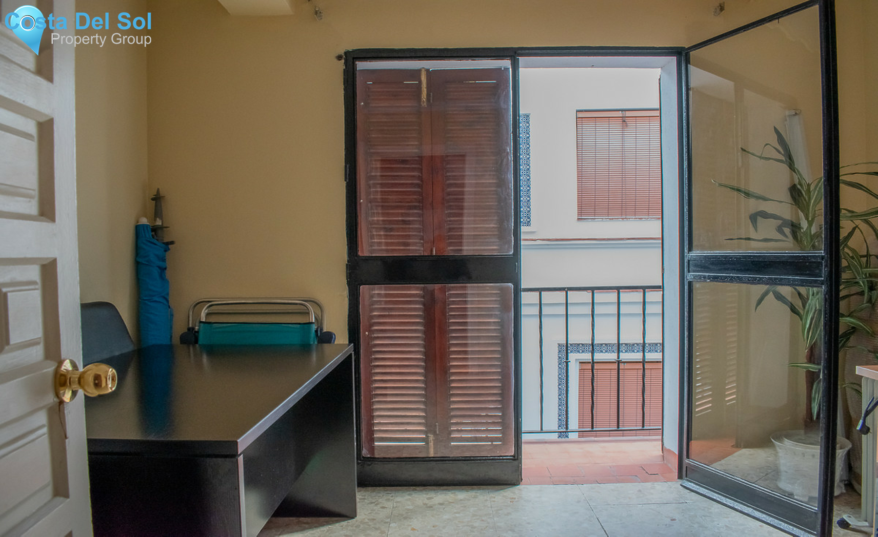 Middle Floor Apartment in Marbella-1383505