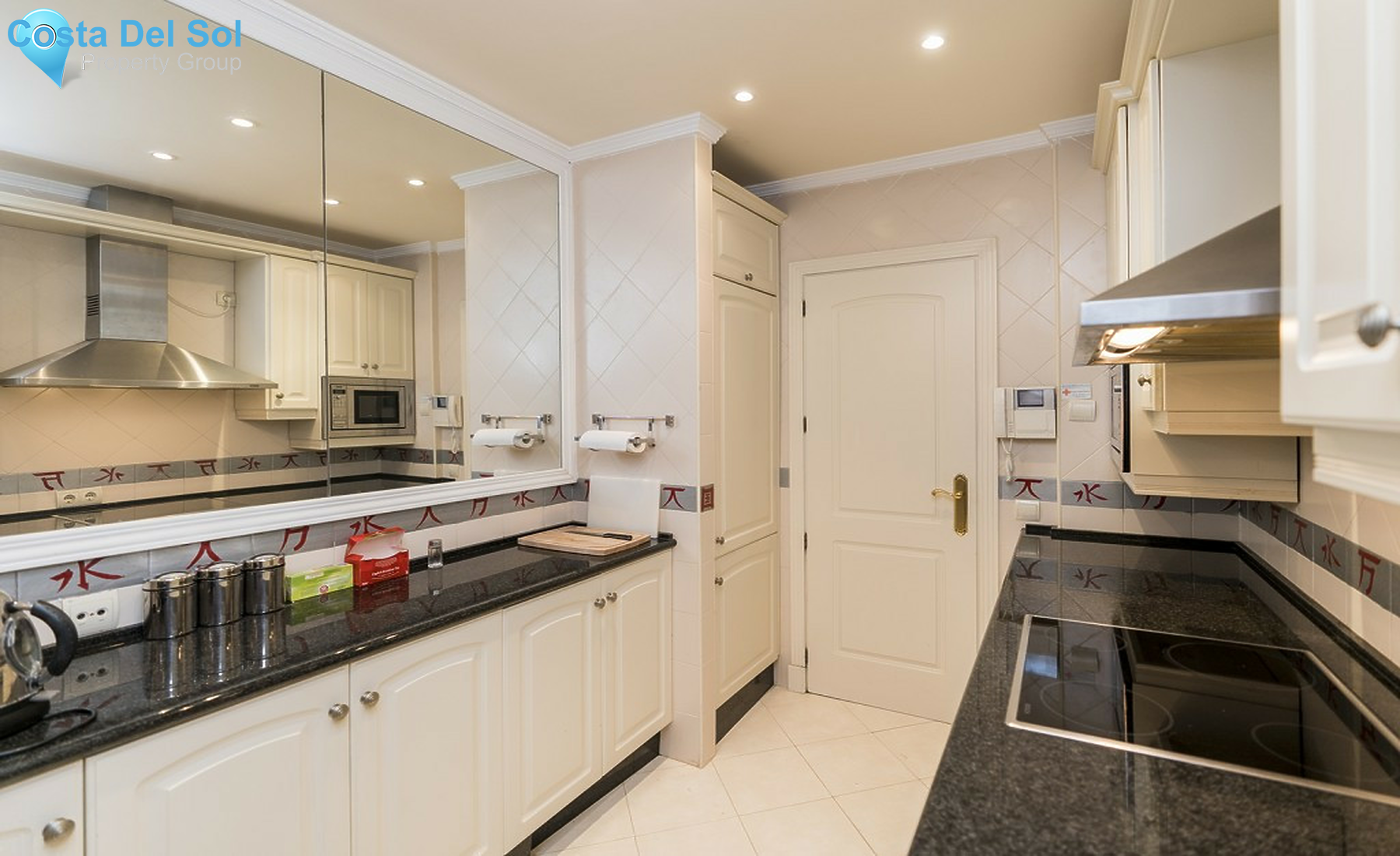 Middle Floor Apartment in Marbella-1404863