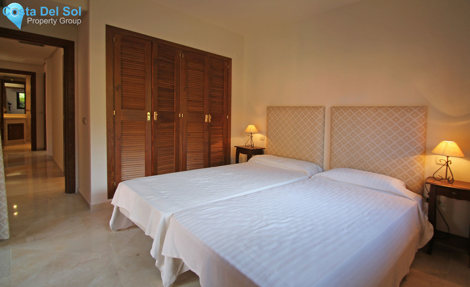 Middle Floor Apartment in Marbella-1499336