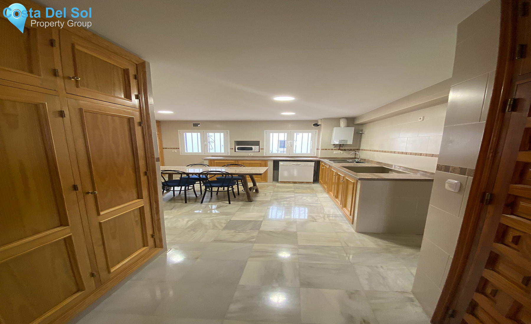 Middle Floor Apartment in Marbella-1128885