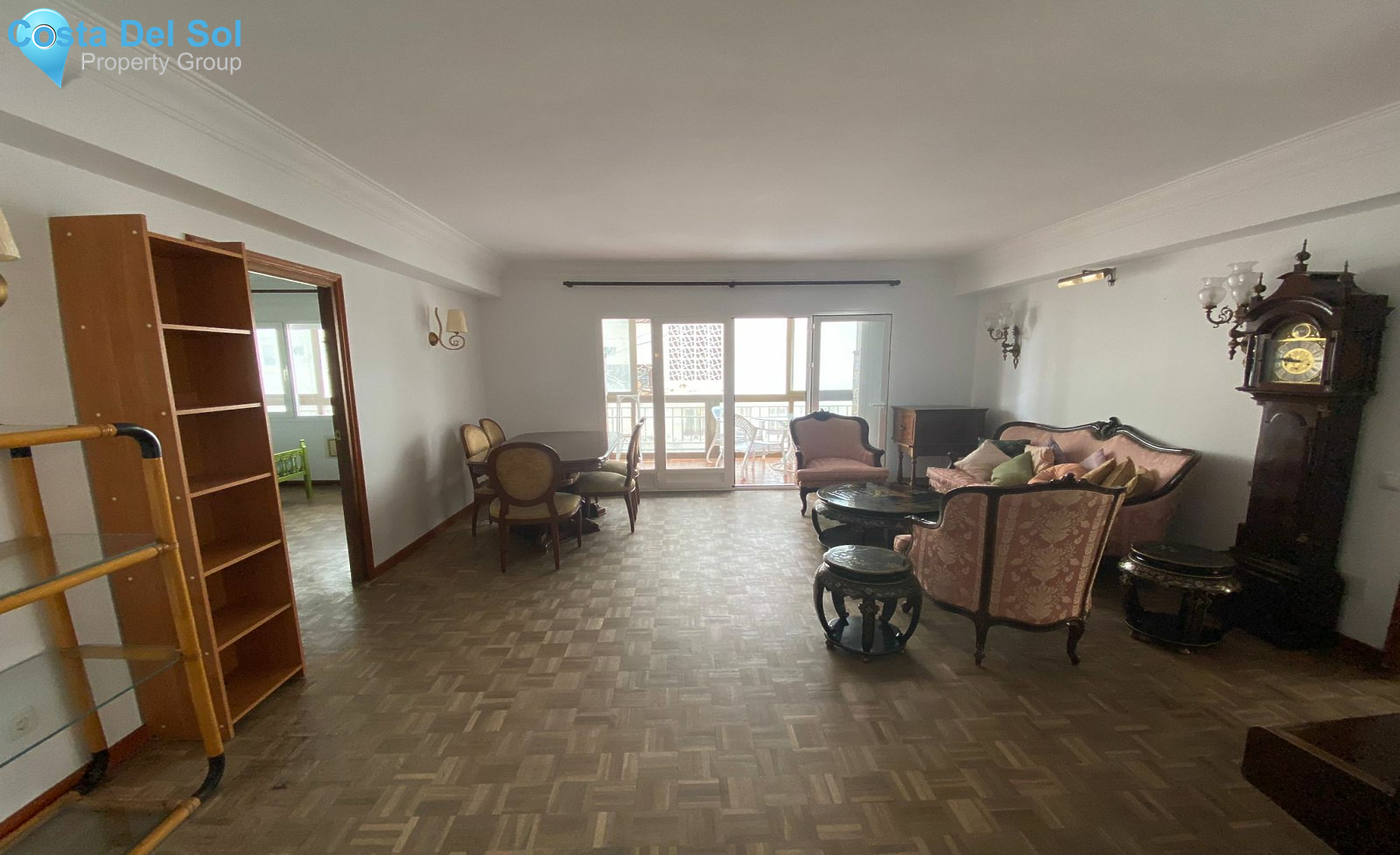Middle Floor Apartment in Marbella-1128890