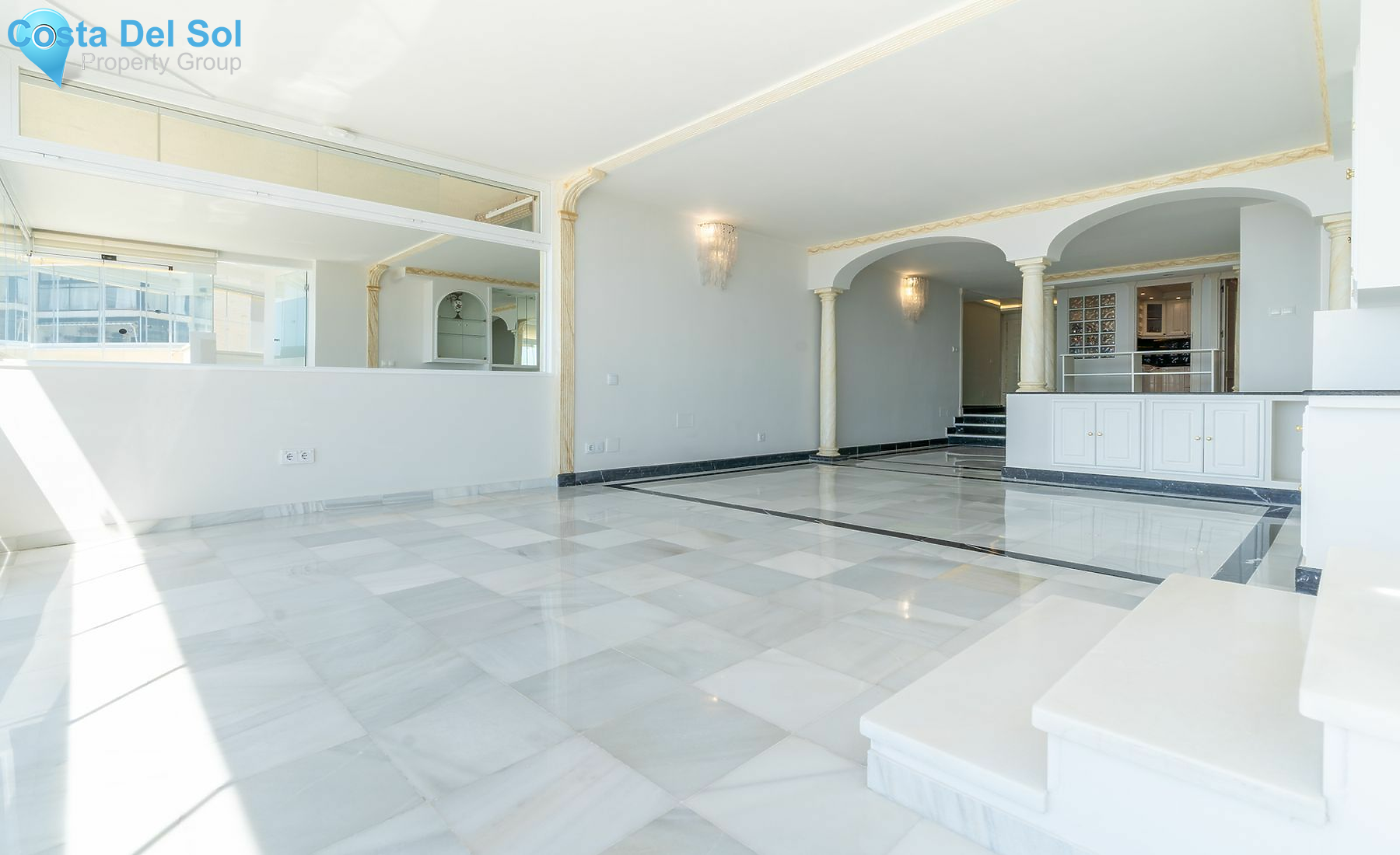 Middle Floor Apartment in Marbella-1168803