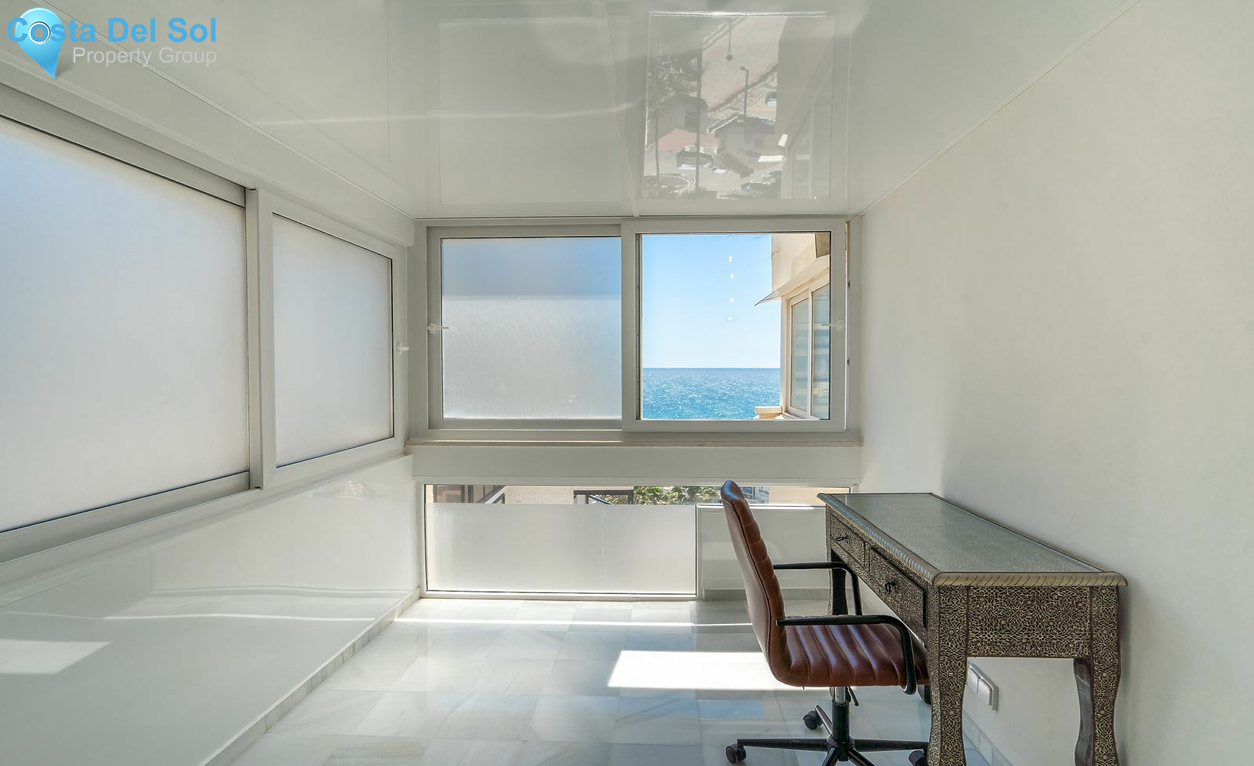 Middle Floor Apartment in Marbella-1168809