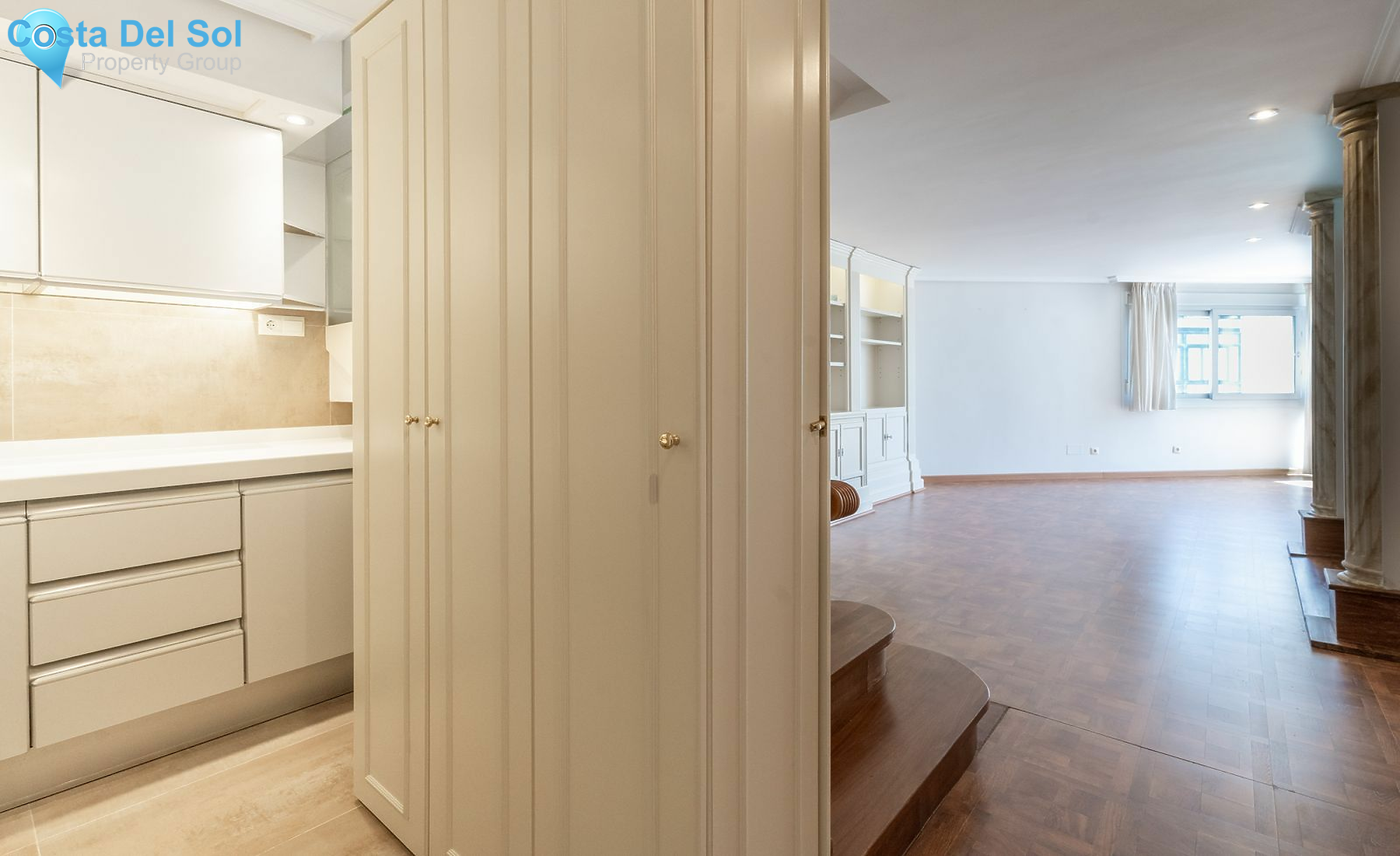 Middle Floor Apartment in Marbella-1168811