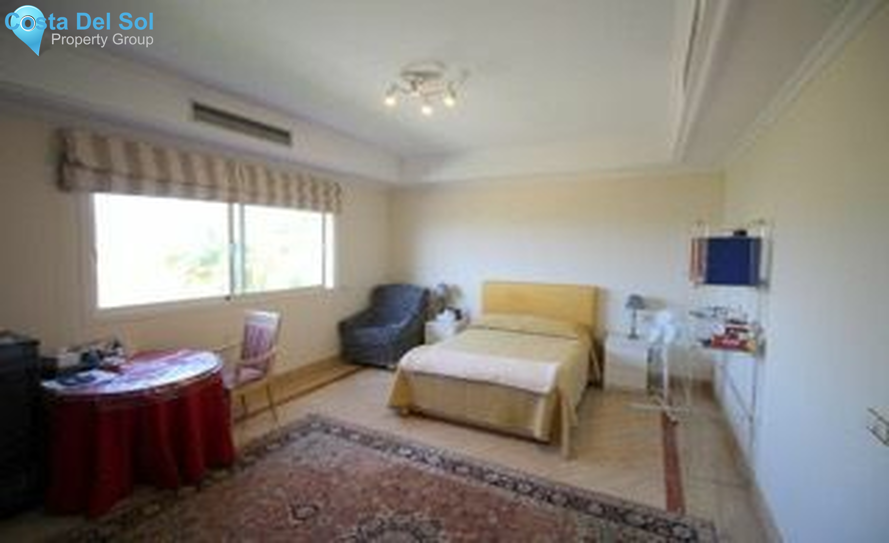 Middle Floor Apartment in Marbella-1229079