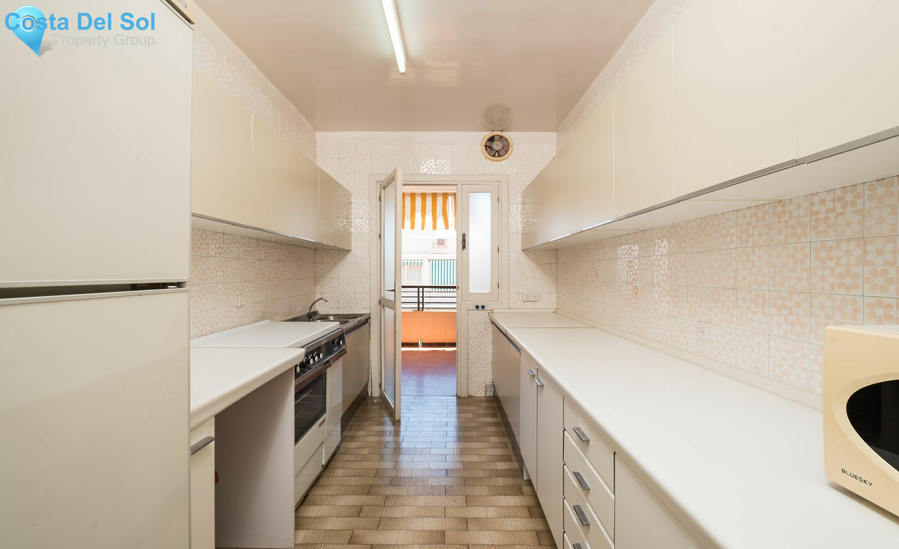 Middle Floor Apartment in Marbella-1391790
