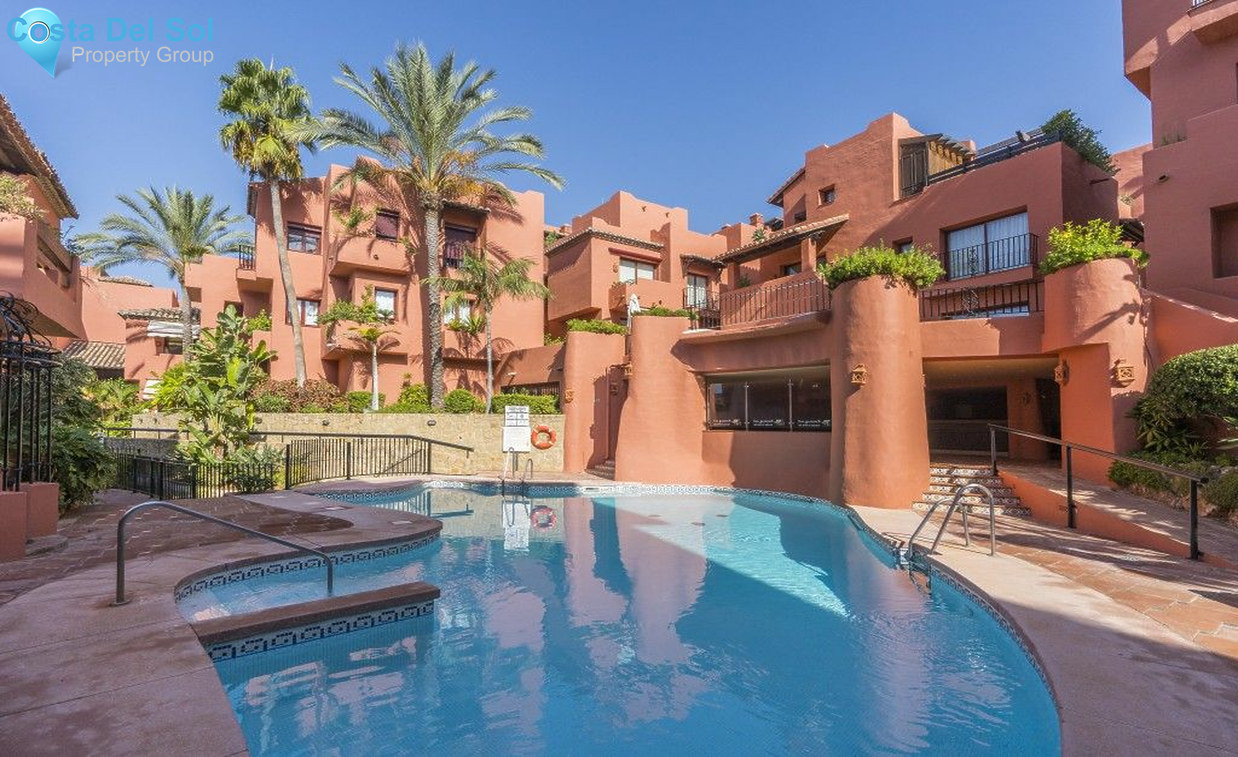Middle Floor Apartment in Marbella-1417720