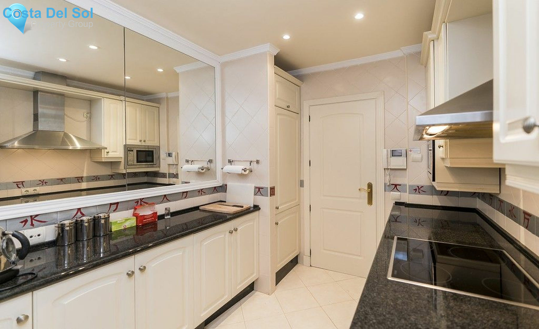 Middle Floor Apartment in Marbella-1417725