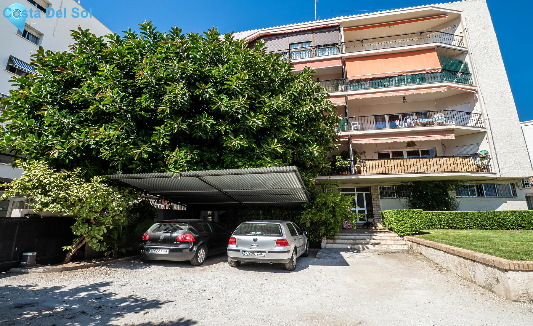 Middle Floor Apartment in Marbella-1422030