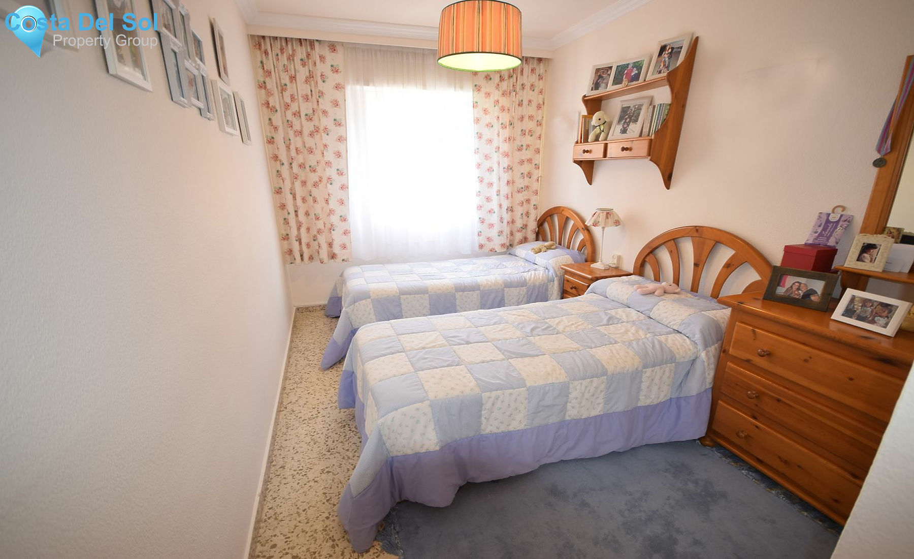 Middle Floor Apartment in Marbella-1495896