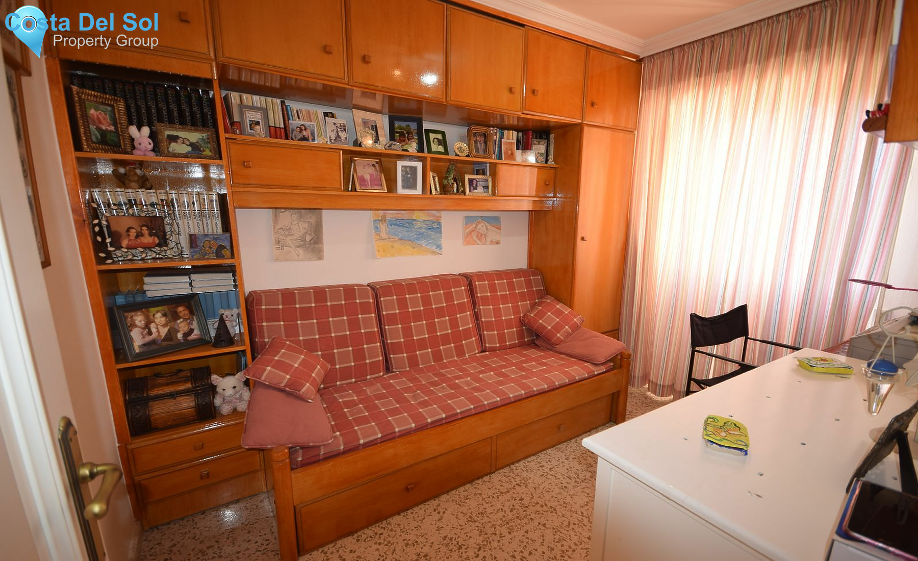 Middle Floor Apartment in Marbella-1495894