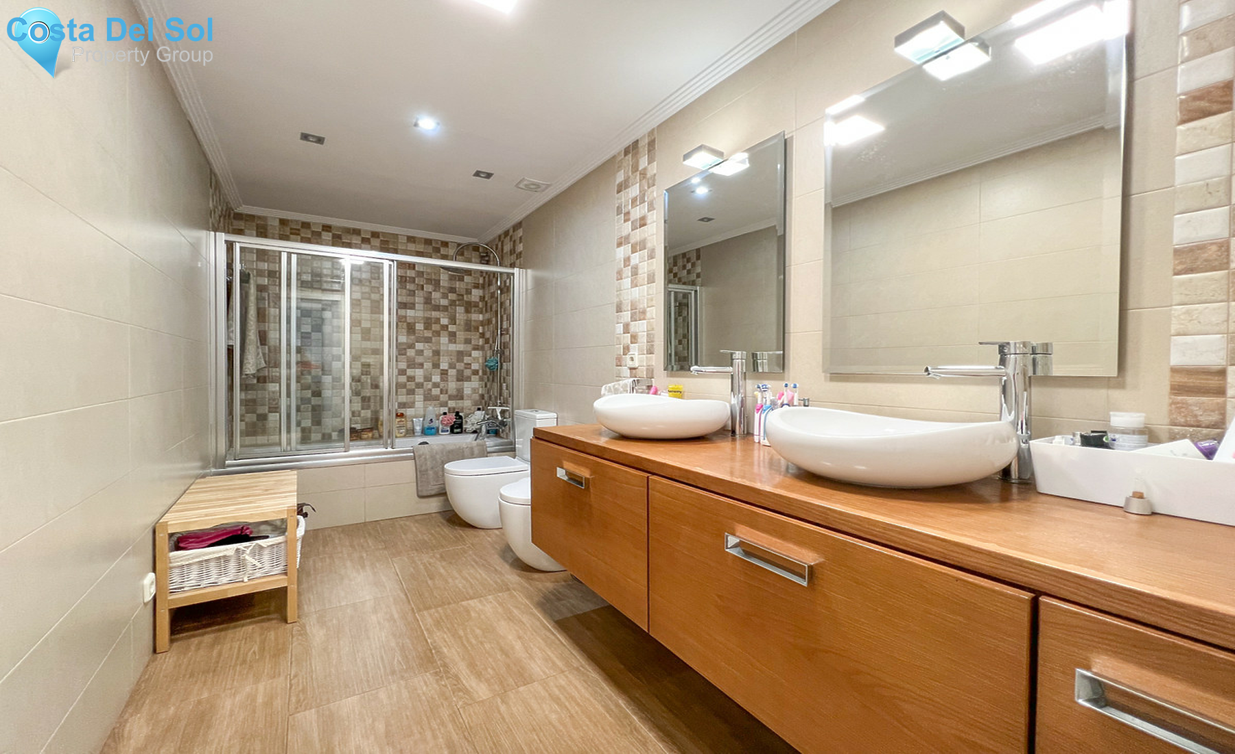 Middle Floor Apartment in Mijas Costa-1289758