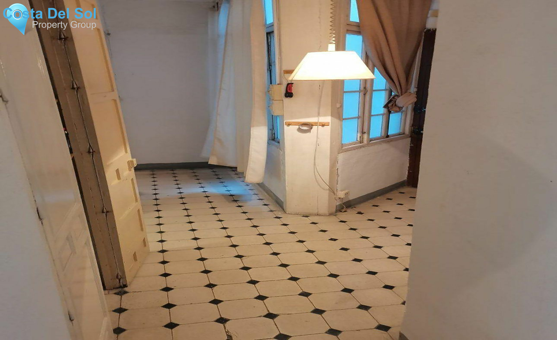 Middle Floor Apartment in Málaga Centro-1154759
